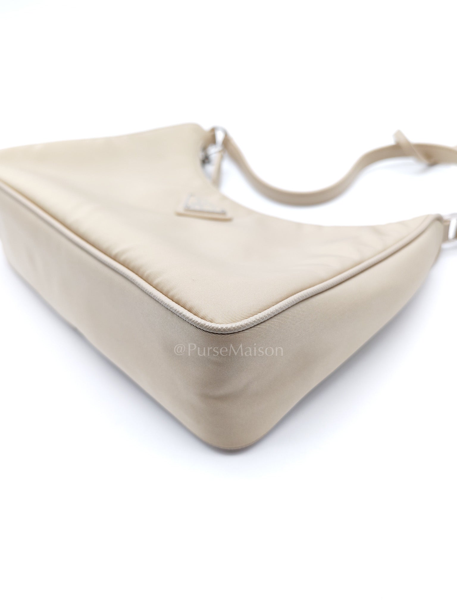 2005 Re-Edition in Deserto Tessuto Saffiano Shoulder Bag