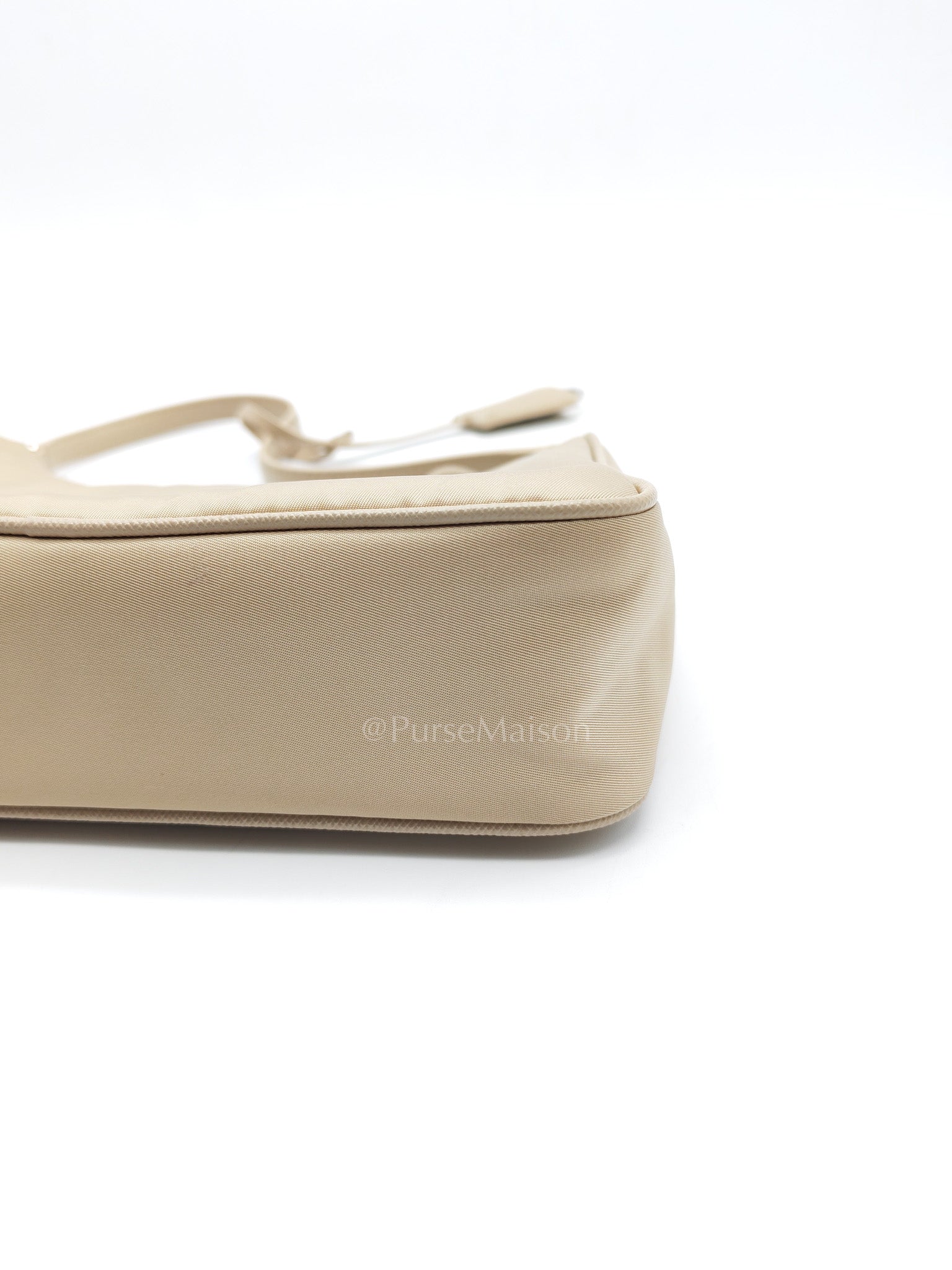 2005 Re-Edition in Deserto Tessuto Saffiano Shoulder Bag