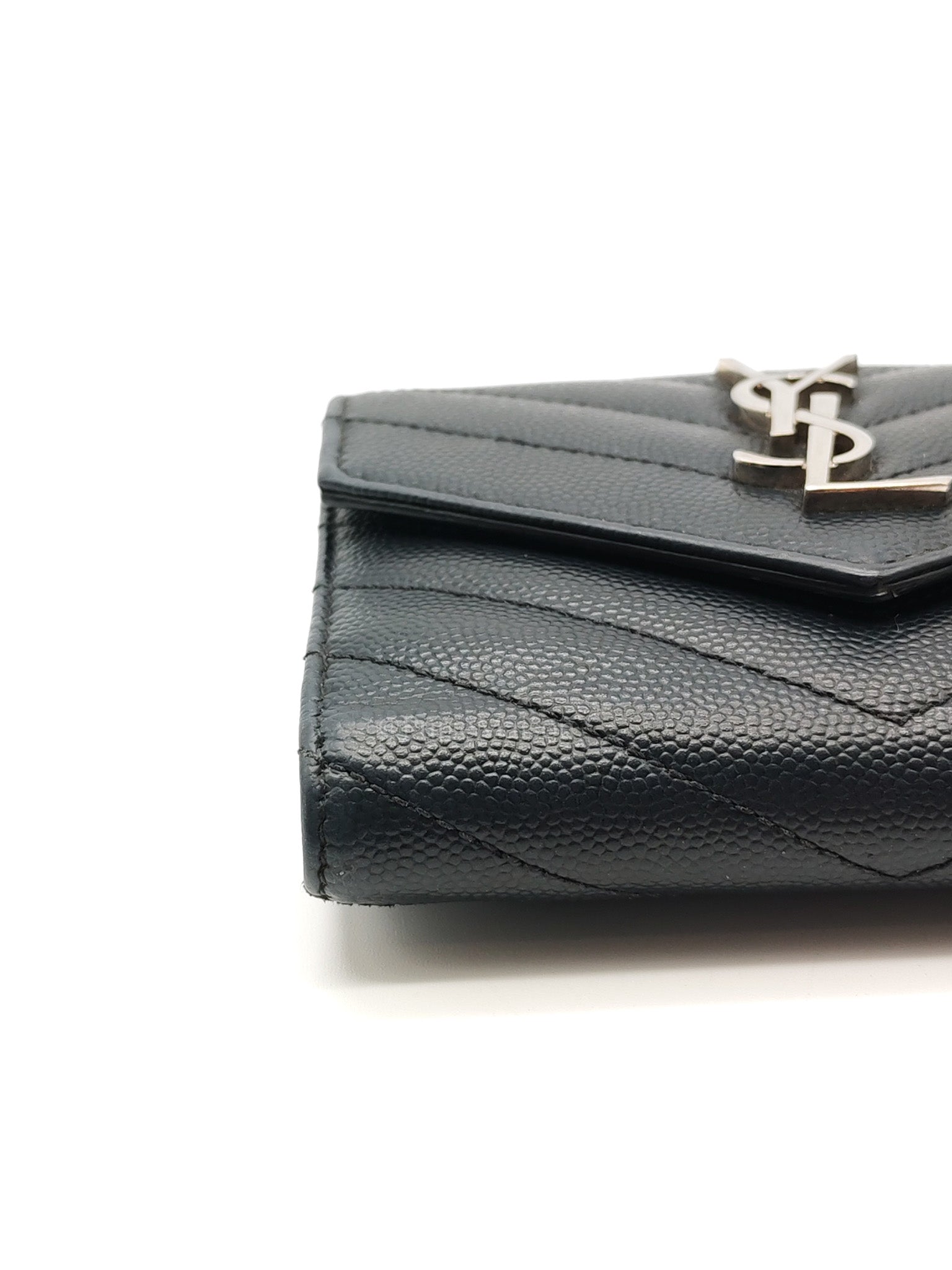 Compact Tri-fold Wallet In Black Grain de Poudre Embossed Leather & Silver Hardware