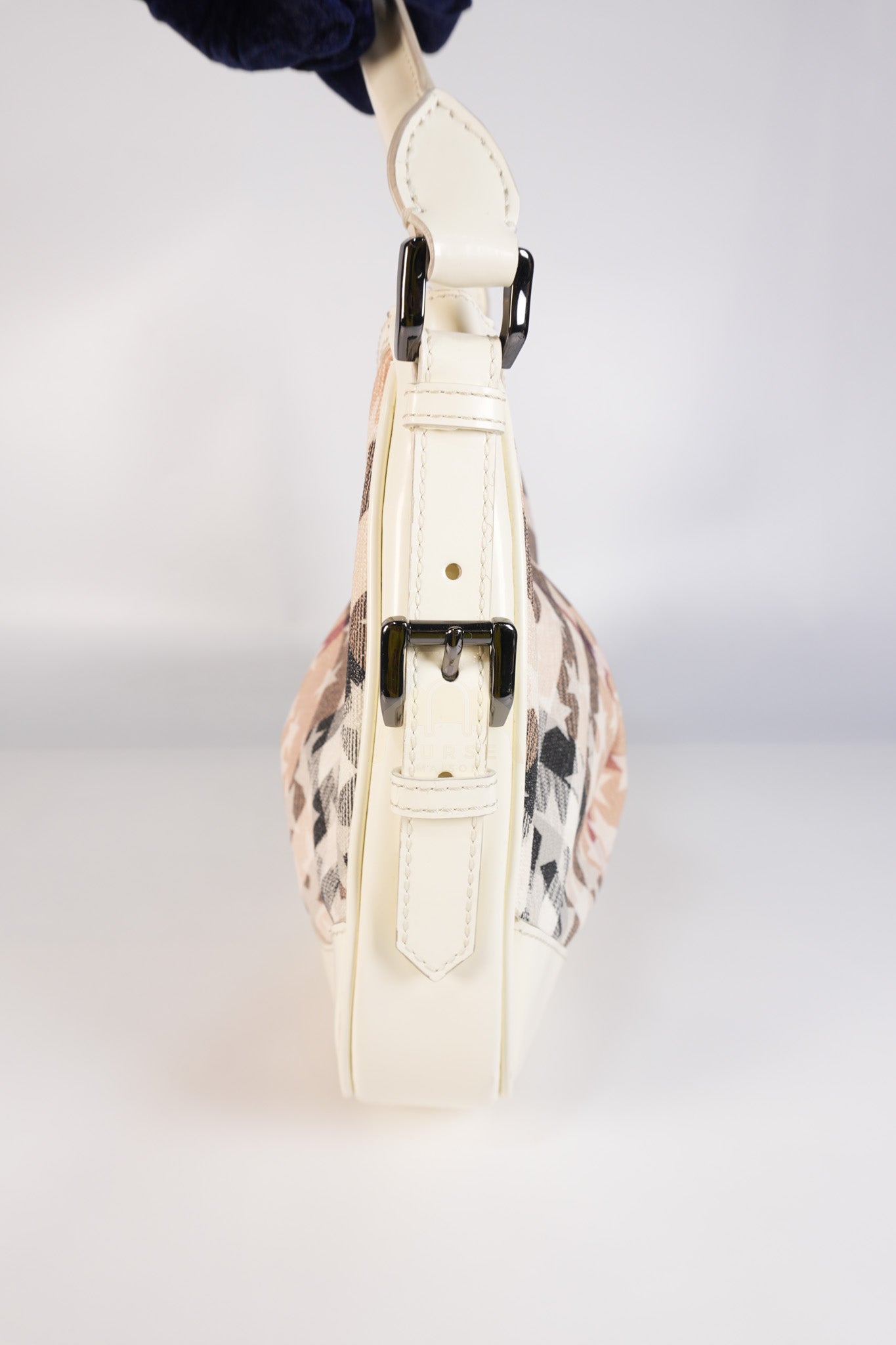 Nova Stars Printed Coated in White Patent Leather Shoulder Bag | Purse Maison Luxury Bags Shop