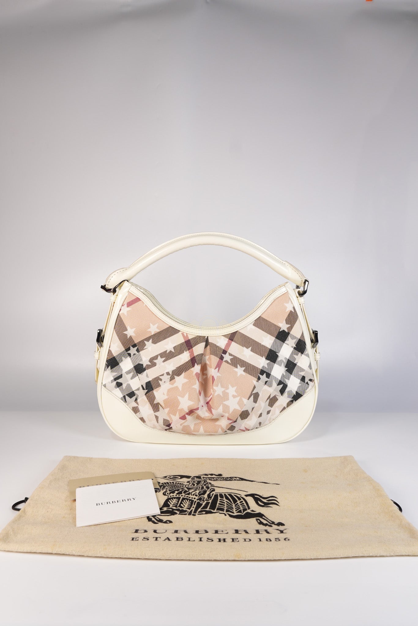 Nova Stars Printed Coated in White Patent Leather Shoulder Bag | Purse Maison Luxury Bags Shop