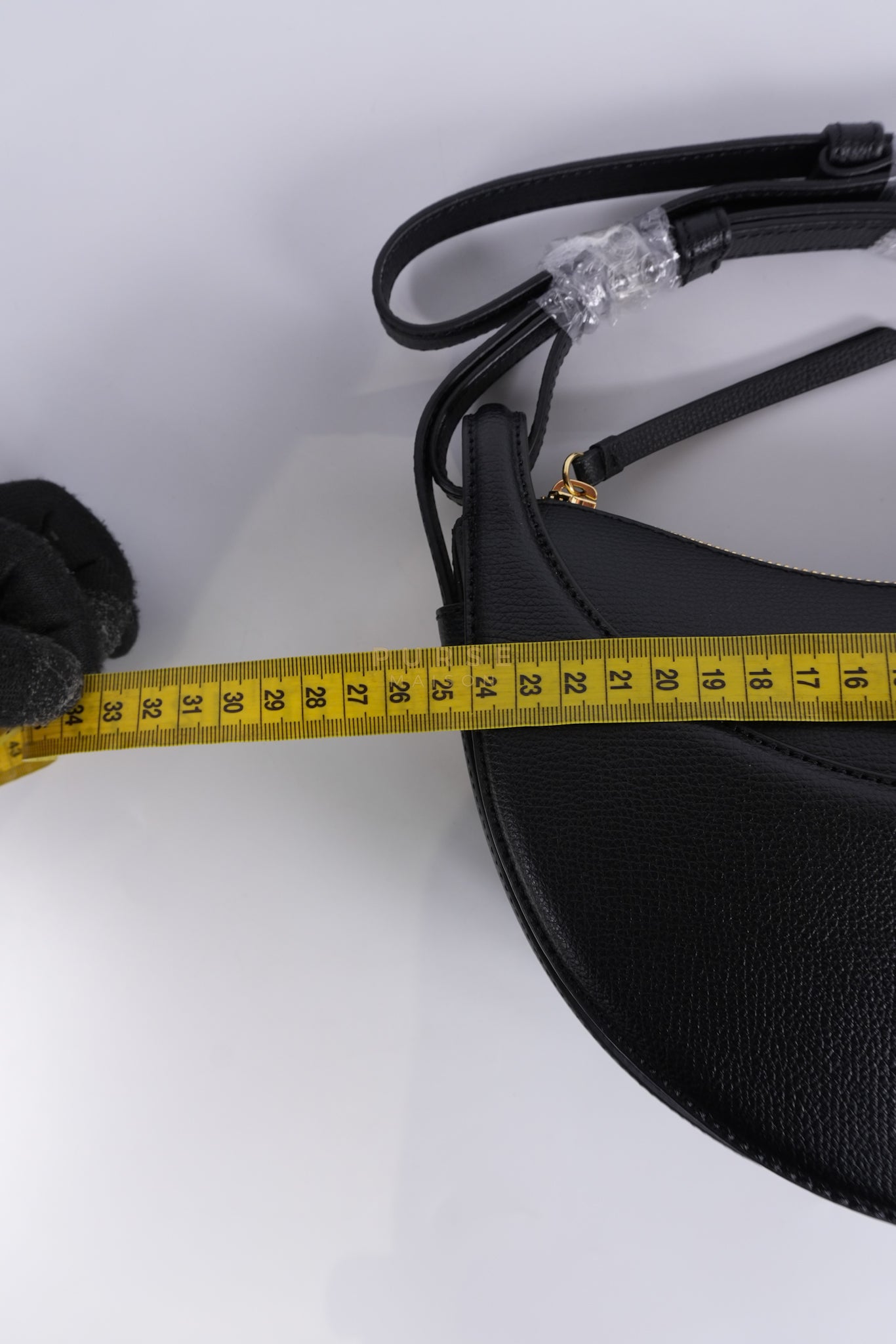 Numero Dix Black (Noir) in Graine Leather | Purse Maison Luxury Bags Shop