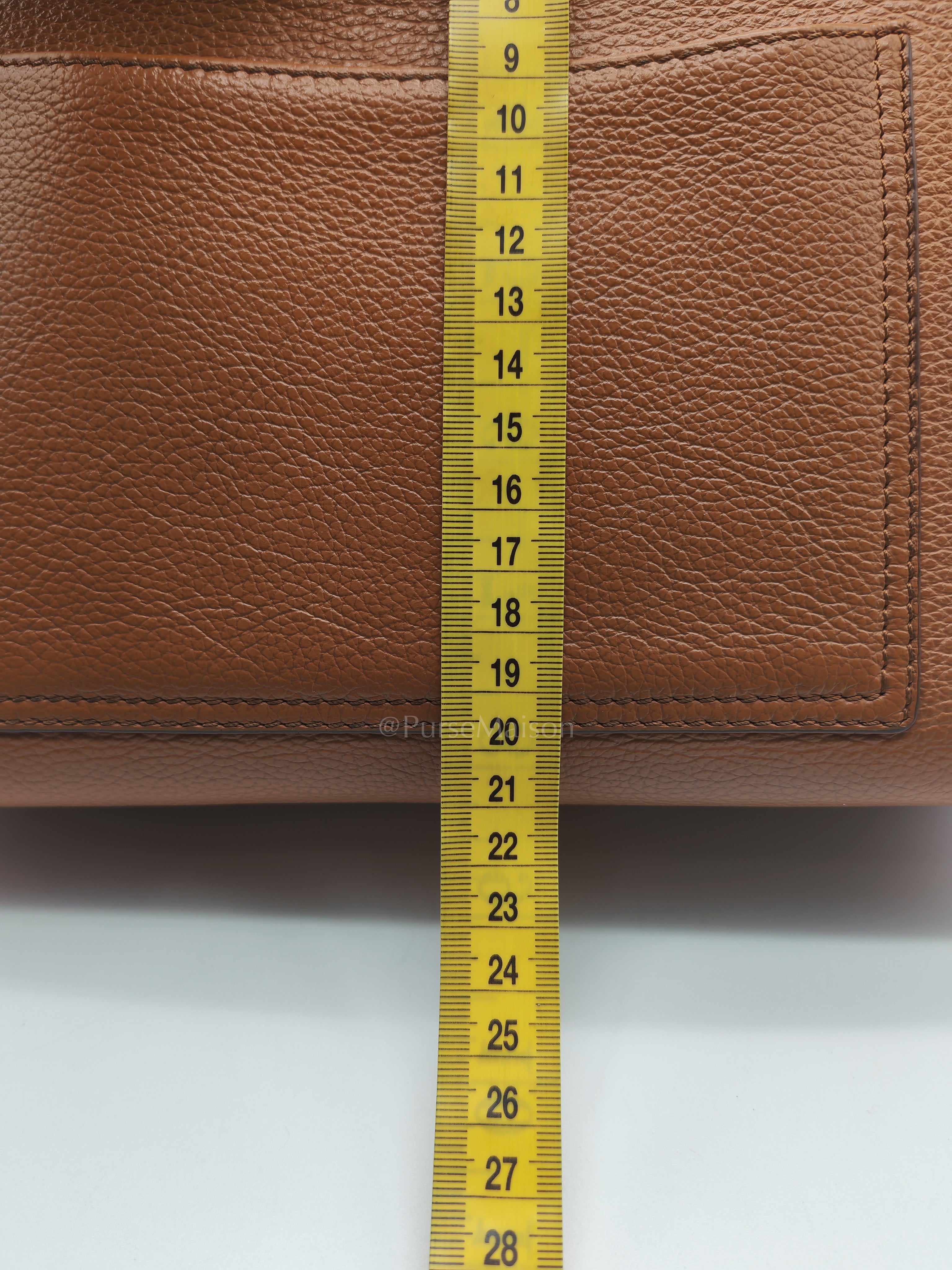 Numero Un in Caramel Crossbody/Bodybag | Purse Maison Luxury Bags Shop
