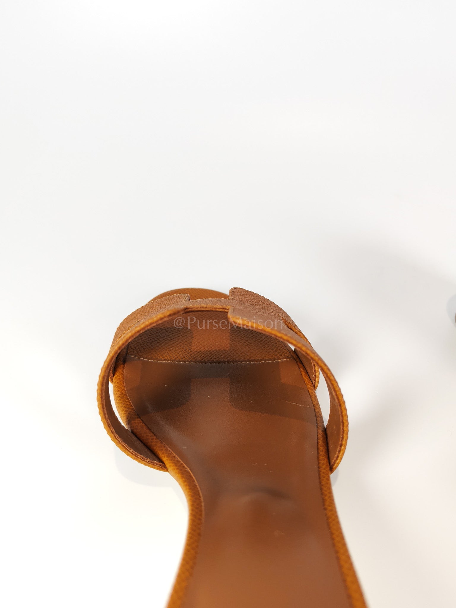 Oasis Gold in Epsom Leather Size 37.5 EU (24.5CM) | Purse Maison Luxury Bags Shop