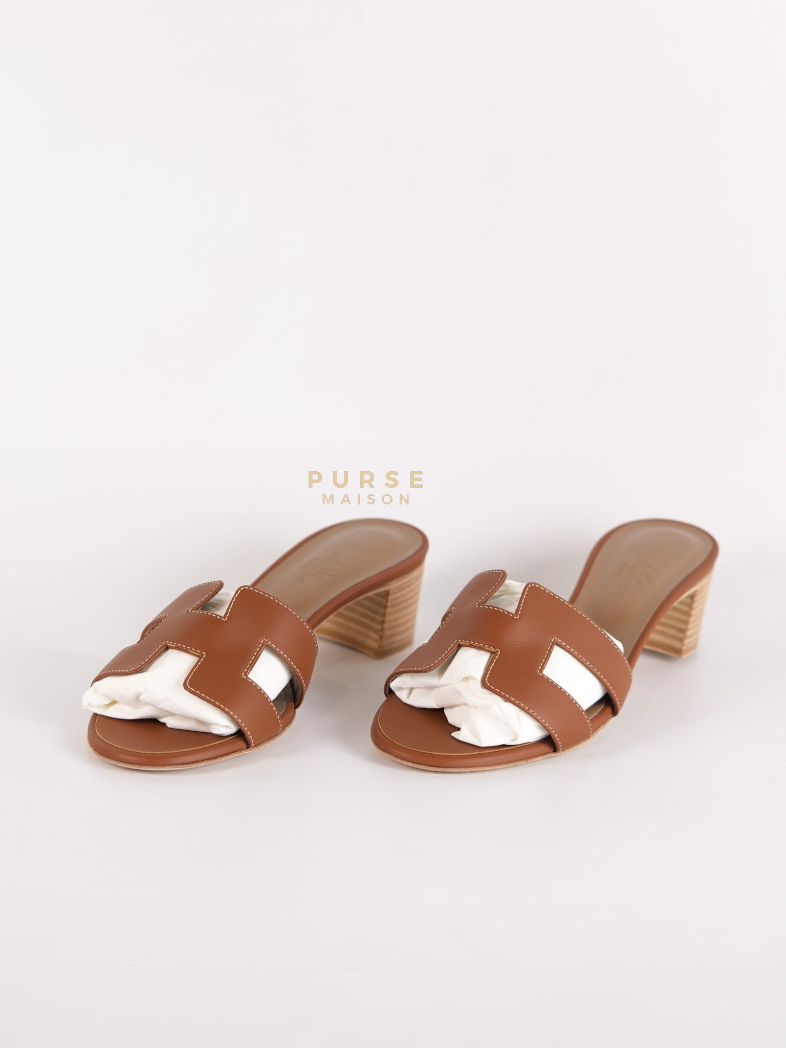 Oasis Sandals in Gold Size 37 EU (23cm) | Purse Maison Luxury Bags Shop