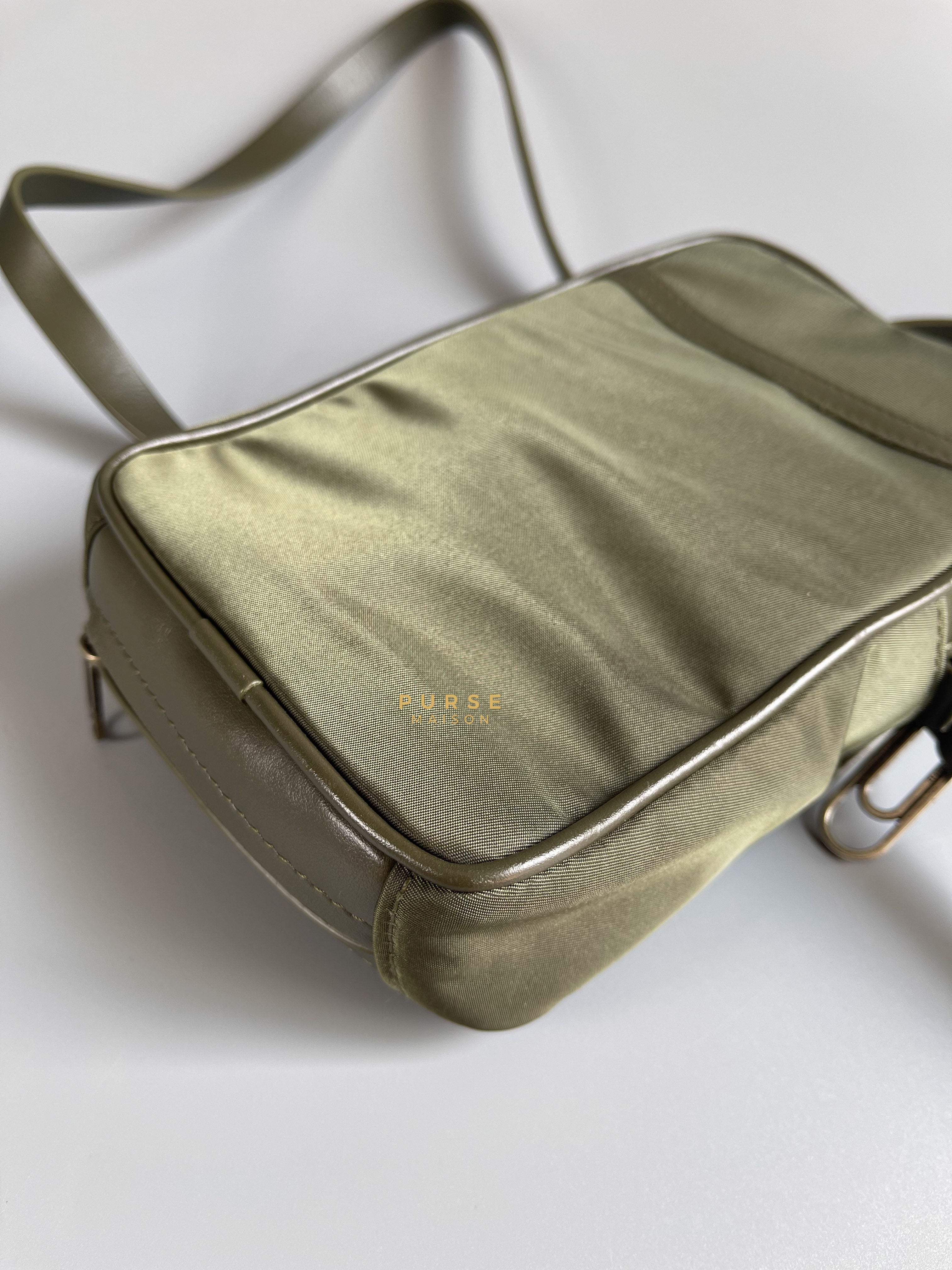 Off-White Zip Around Logo Bag (Army Green) | Purse Maison Luxury Bags Shop
