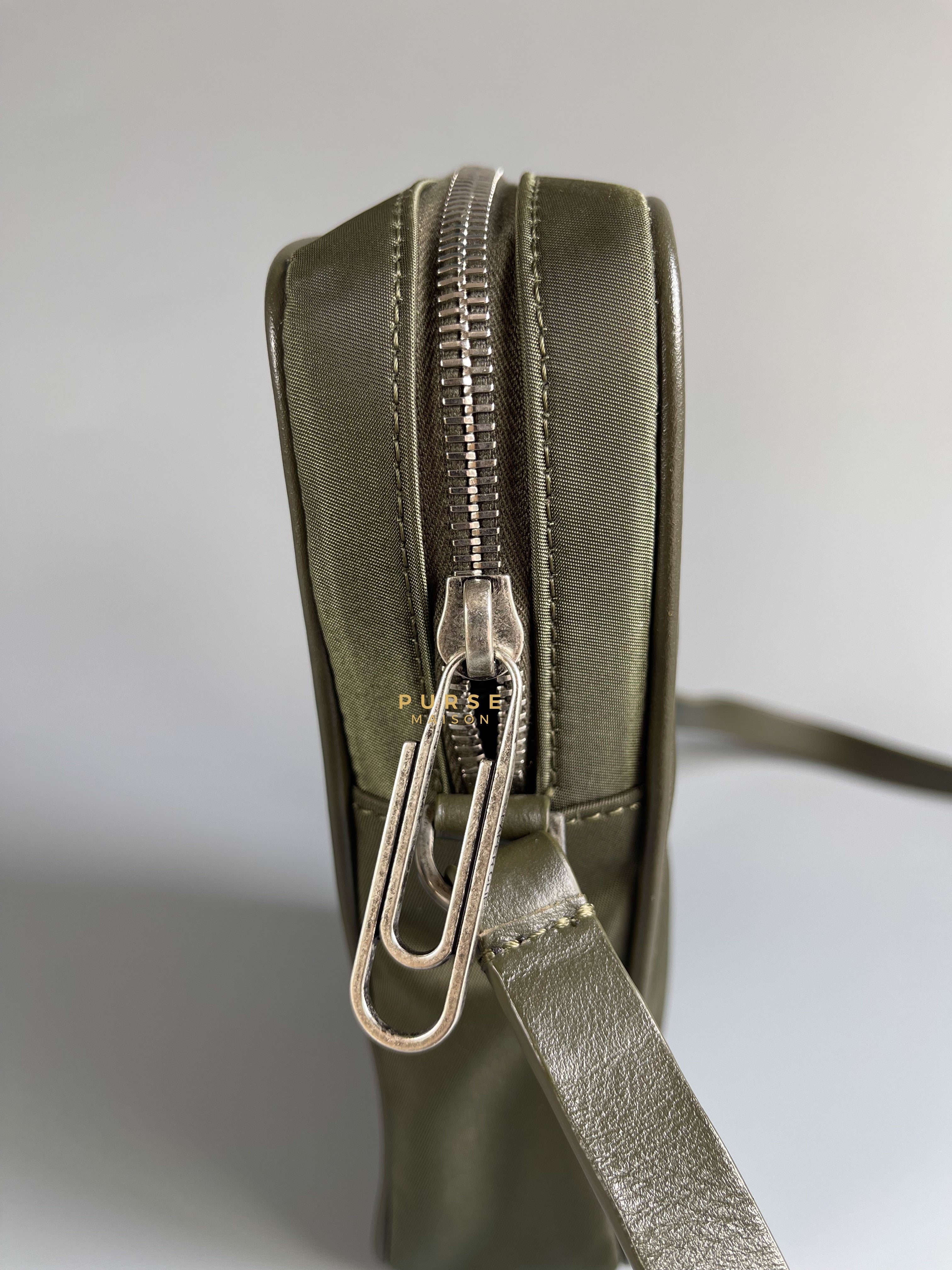 Off-White Zip Around Logo Bag (Army Green) | Purse Maison Luxury Bags Shop