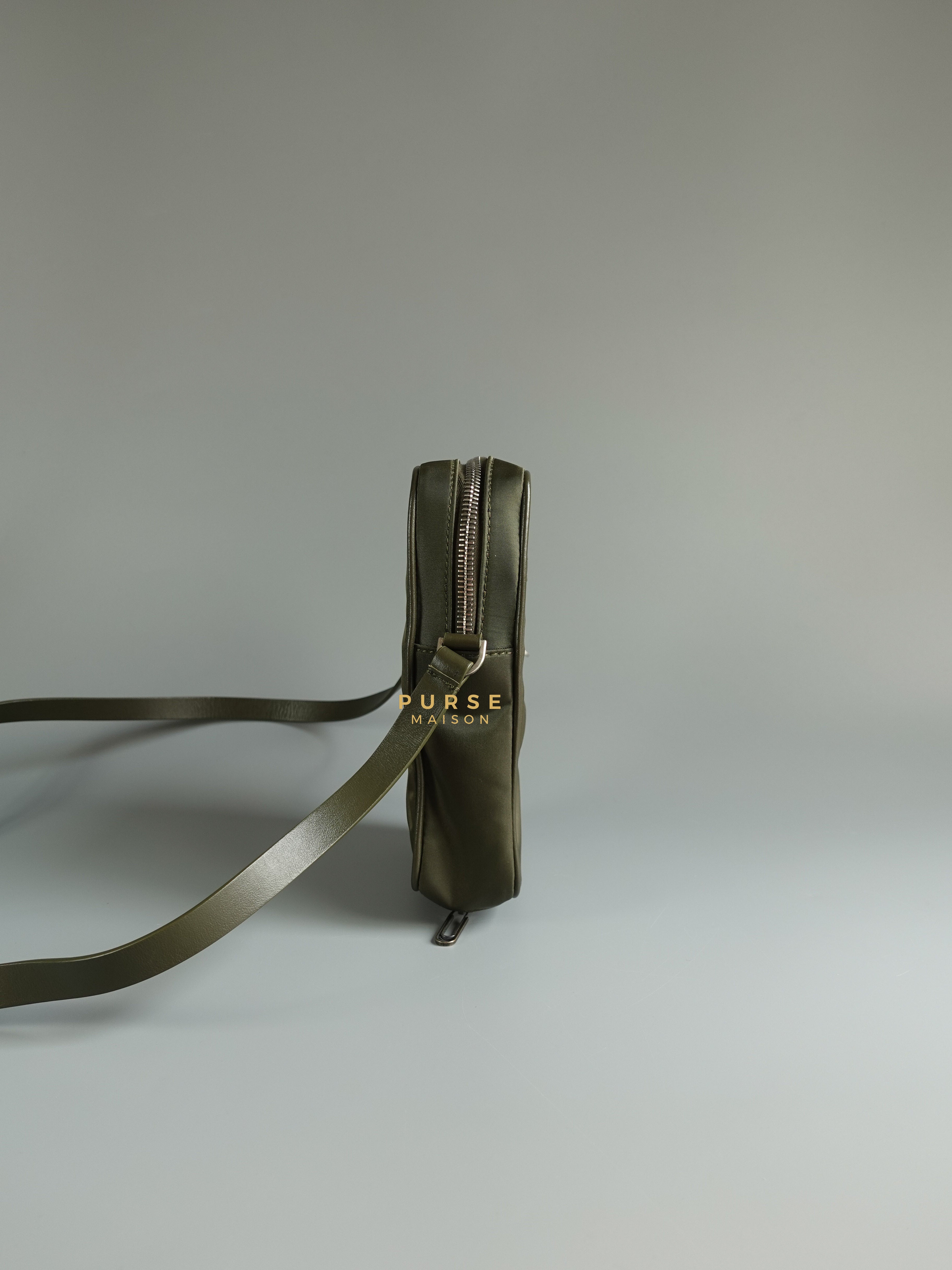 Off-White Zip Around Logo Bag (Army Green) | Purse Maison Luxury Bags Shop