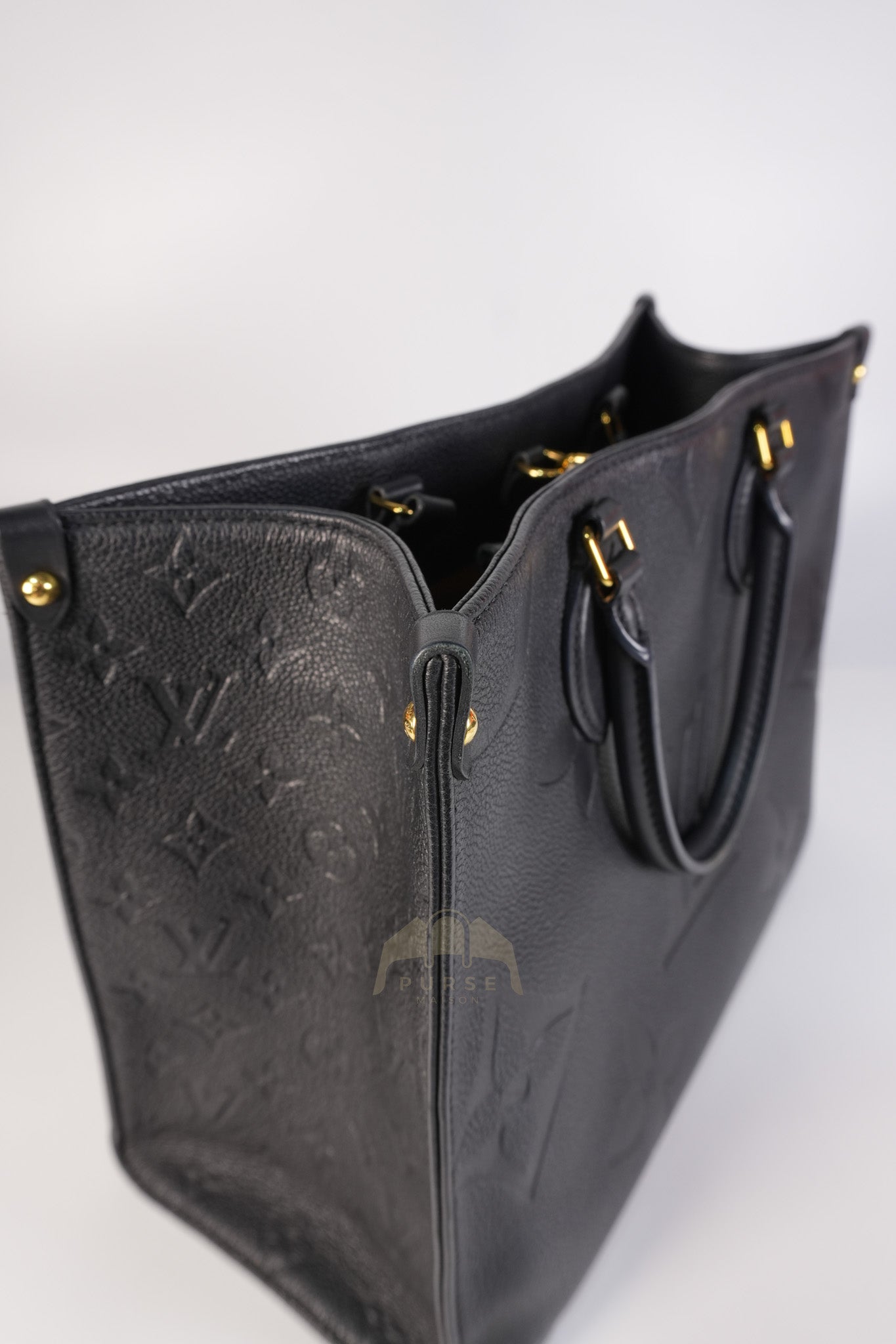 On The Go MM in Black Empreinte Leather & Gold Hardware Microchip | Purse Maison Luxury Bags Shop