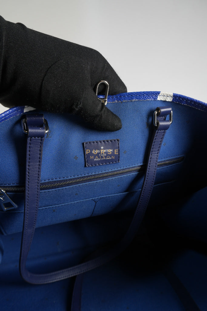 OnTheGo GM Tote Bag Limited Edition in Blue Escale Monogram Giant & Silver Hardware (Date Code: FL026) | Purse Maison Luxury Bags Shop