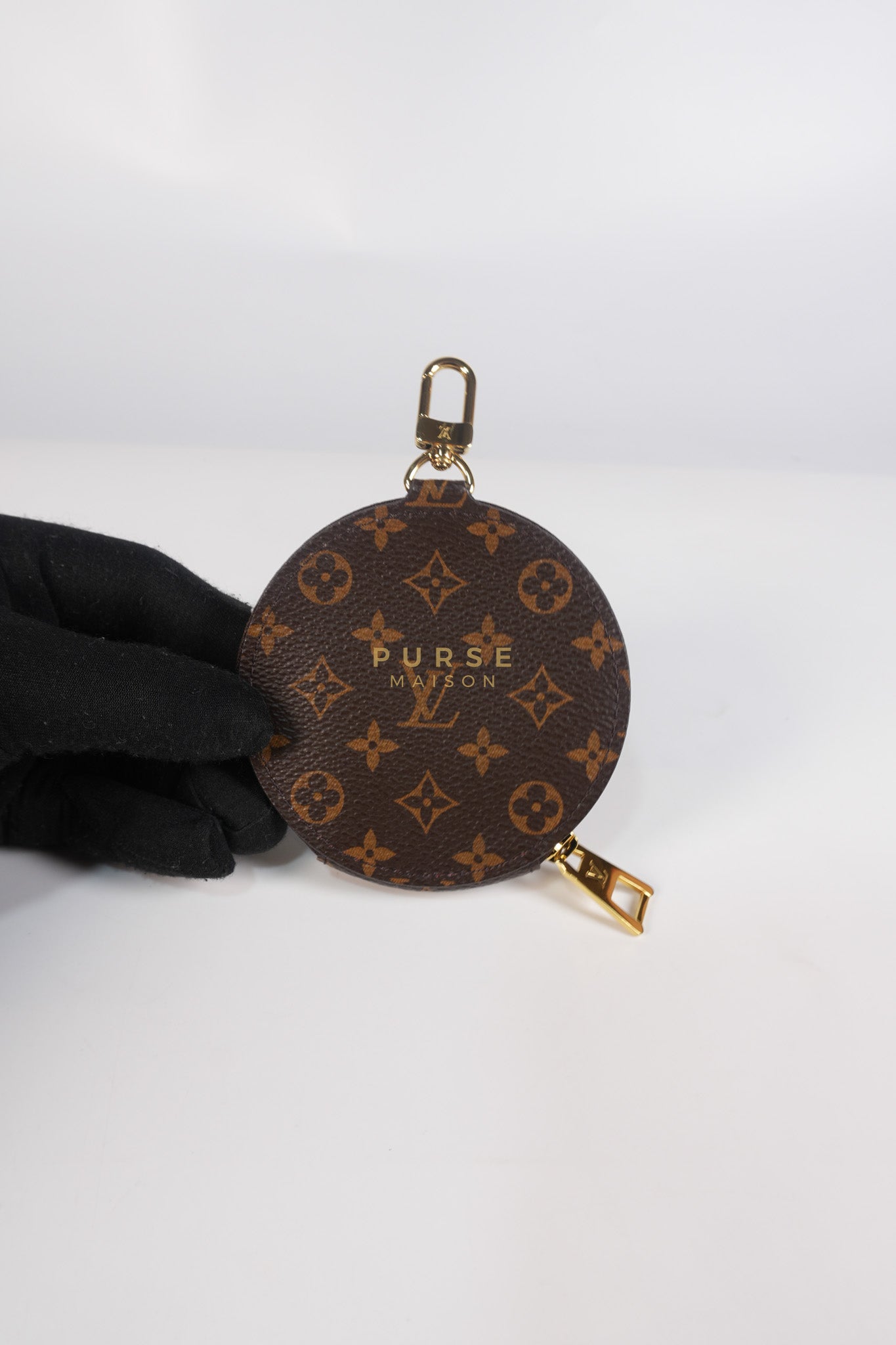 OnTheGo (OTG) East West in Reverse Monogram Canvas & Gold Hardware Microchip | Purse Maison Luxury Bags Shop