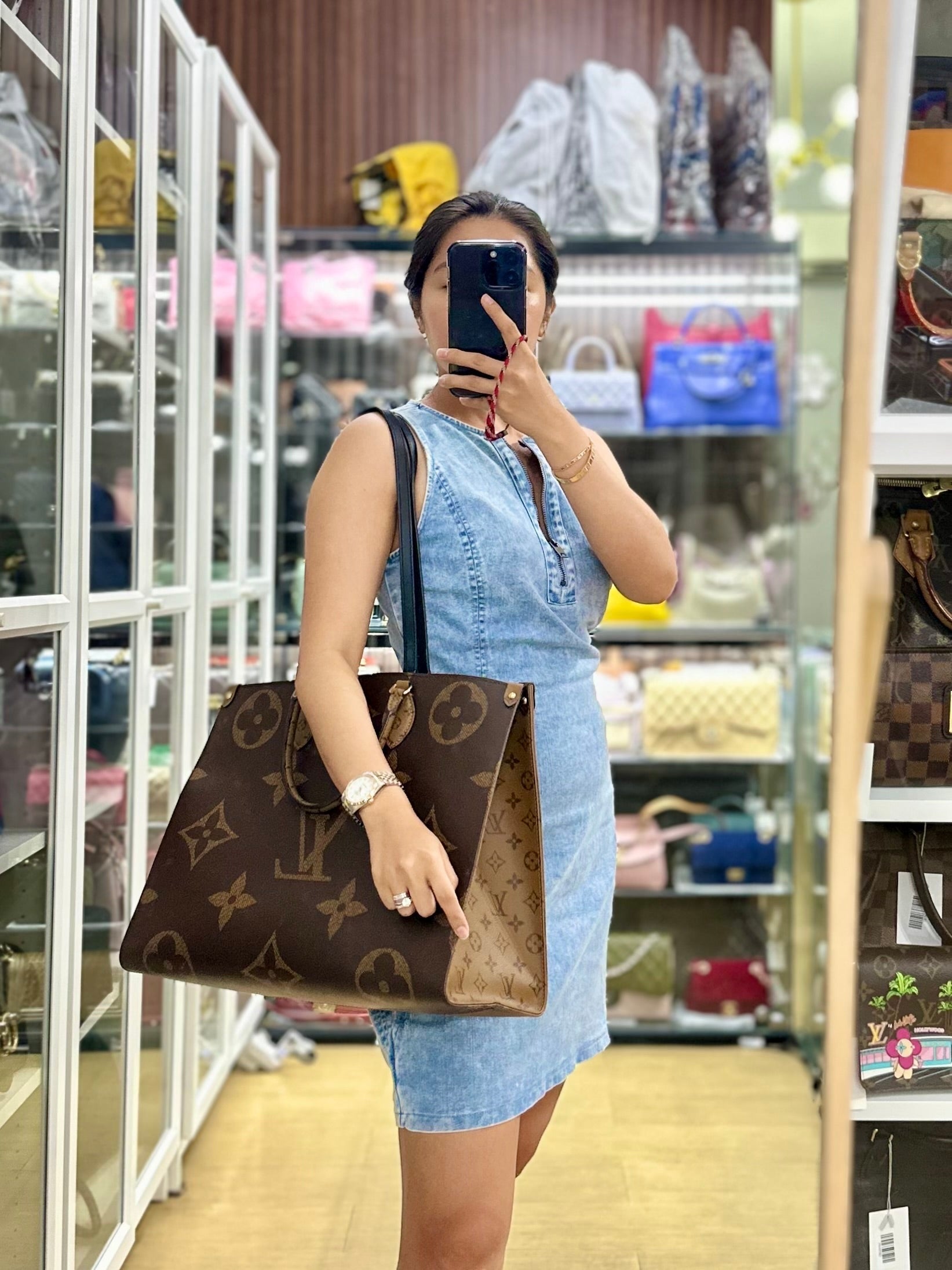 On The Go (OTG) GM Tote Bag Monogram Reverse (Date Code: TJ0200) | Purse Maison Luxury Bags Shop