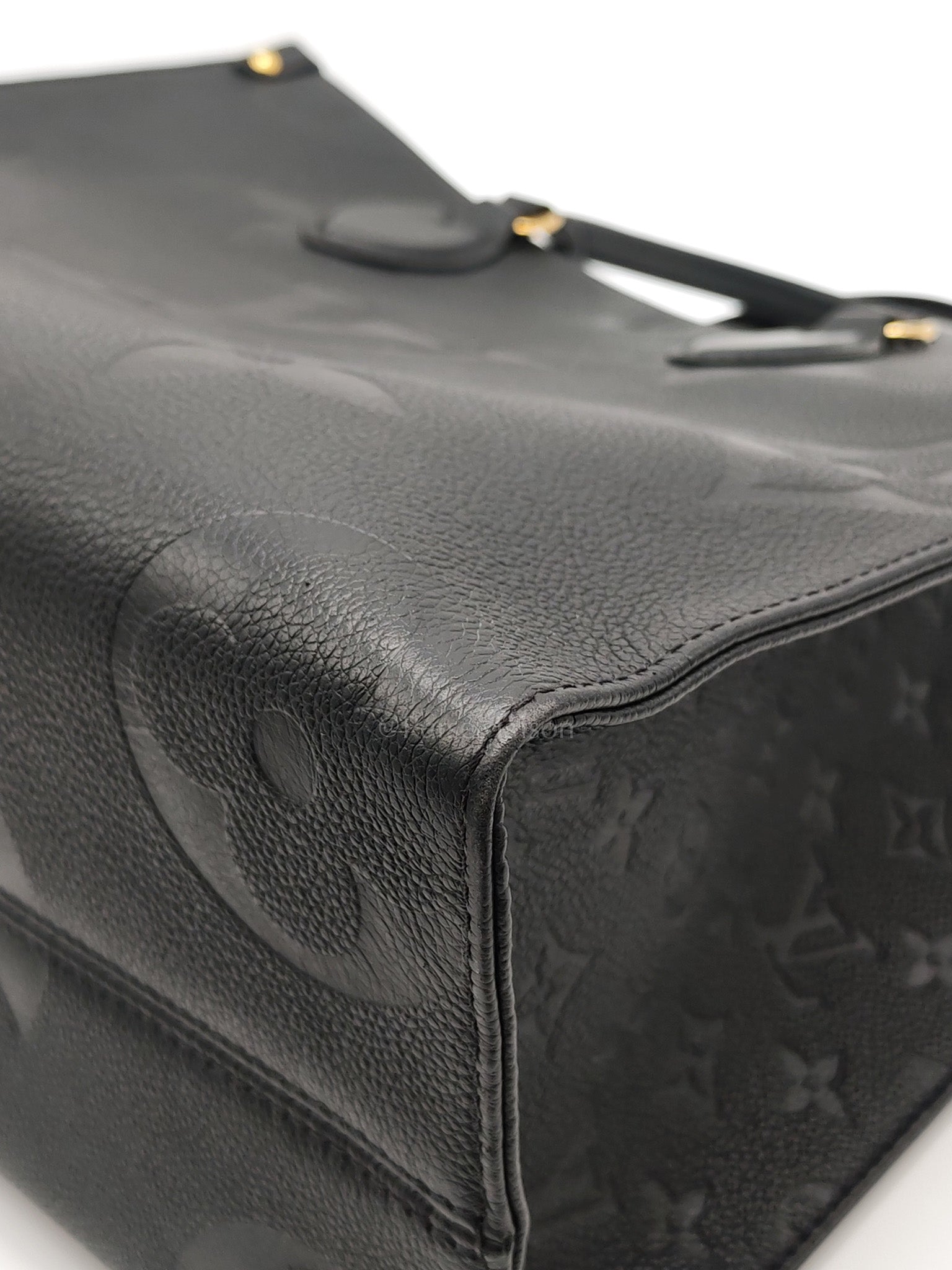 OnTheGo (OTG) MM in Black Empreinte Leather Tote Bag (Microchip) | Purse Maison Luxury Bags Shop