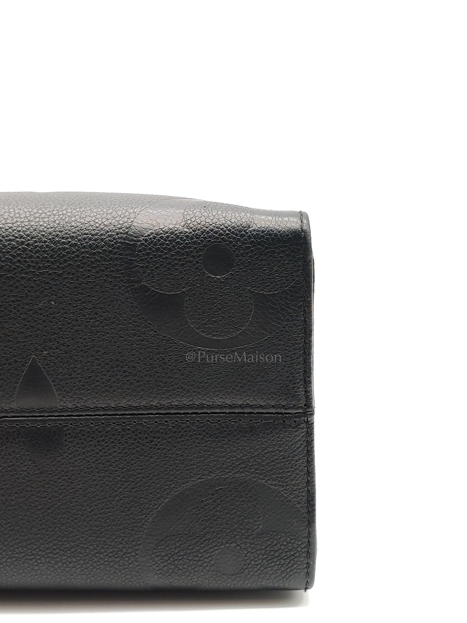 OnTheGo (OTG) MM in Black Empreinte Leather Tote Bag (Microchip) | Purse Maison Luxury Bags Shop