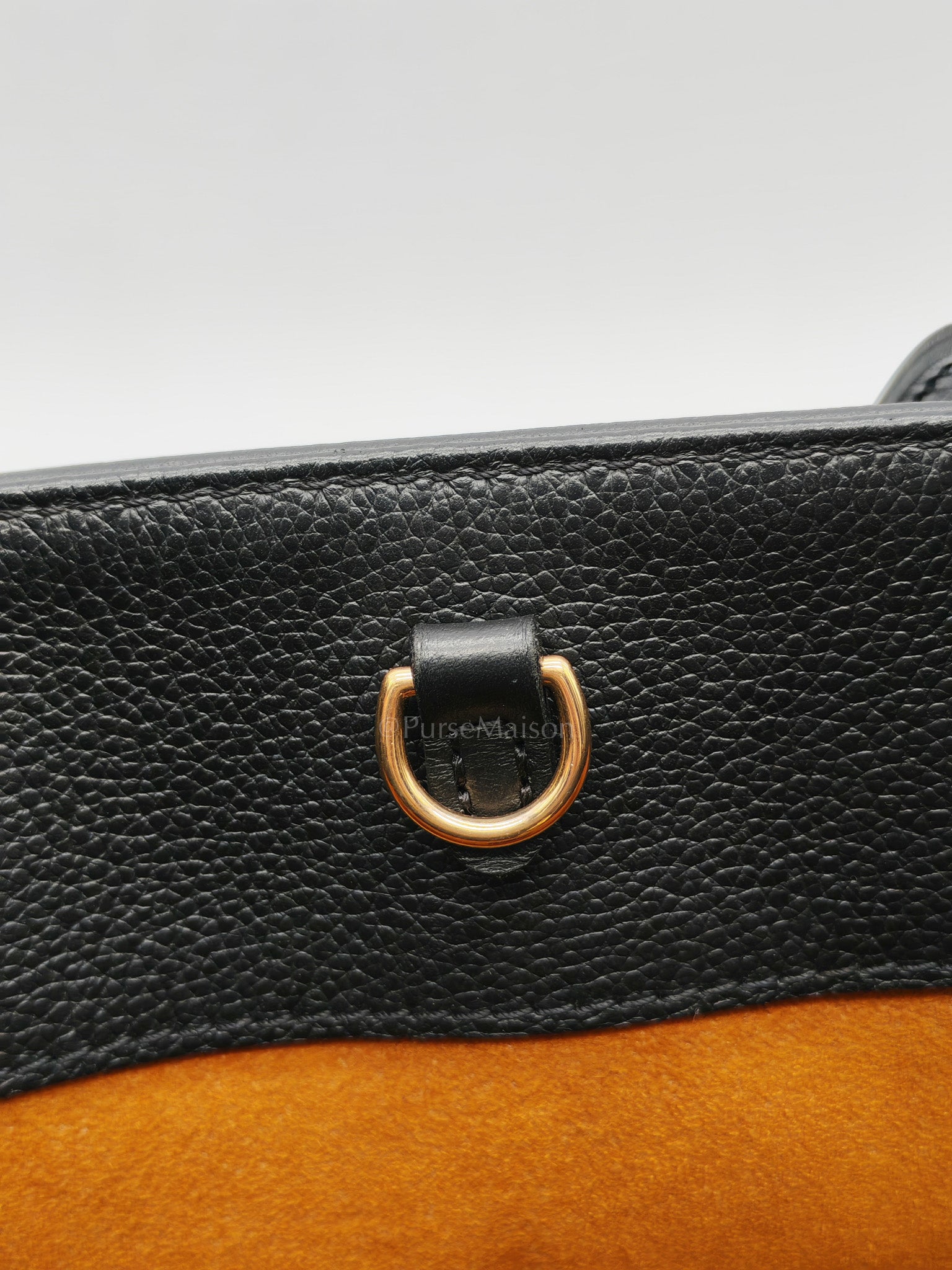 OnTheGo (OTG) MM in Black Empreinte Leather Tote Bag (Microchip) | Purse Maison Luxury Bags Shop