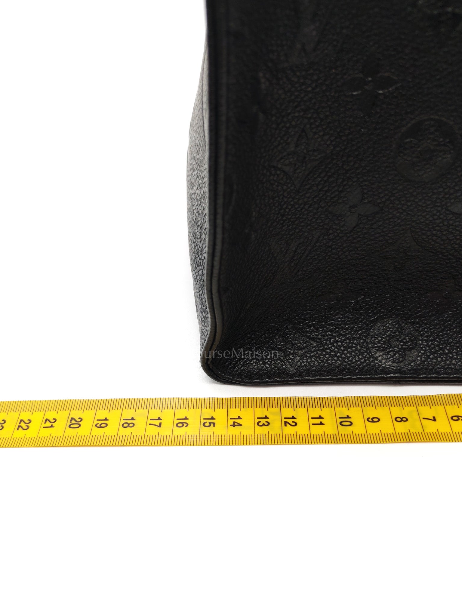 OnTheGo (OTG) MM in Black Empreinte Leather Tote Bag (Microchip) | Purse Maison Luxury Bags Shop