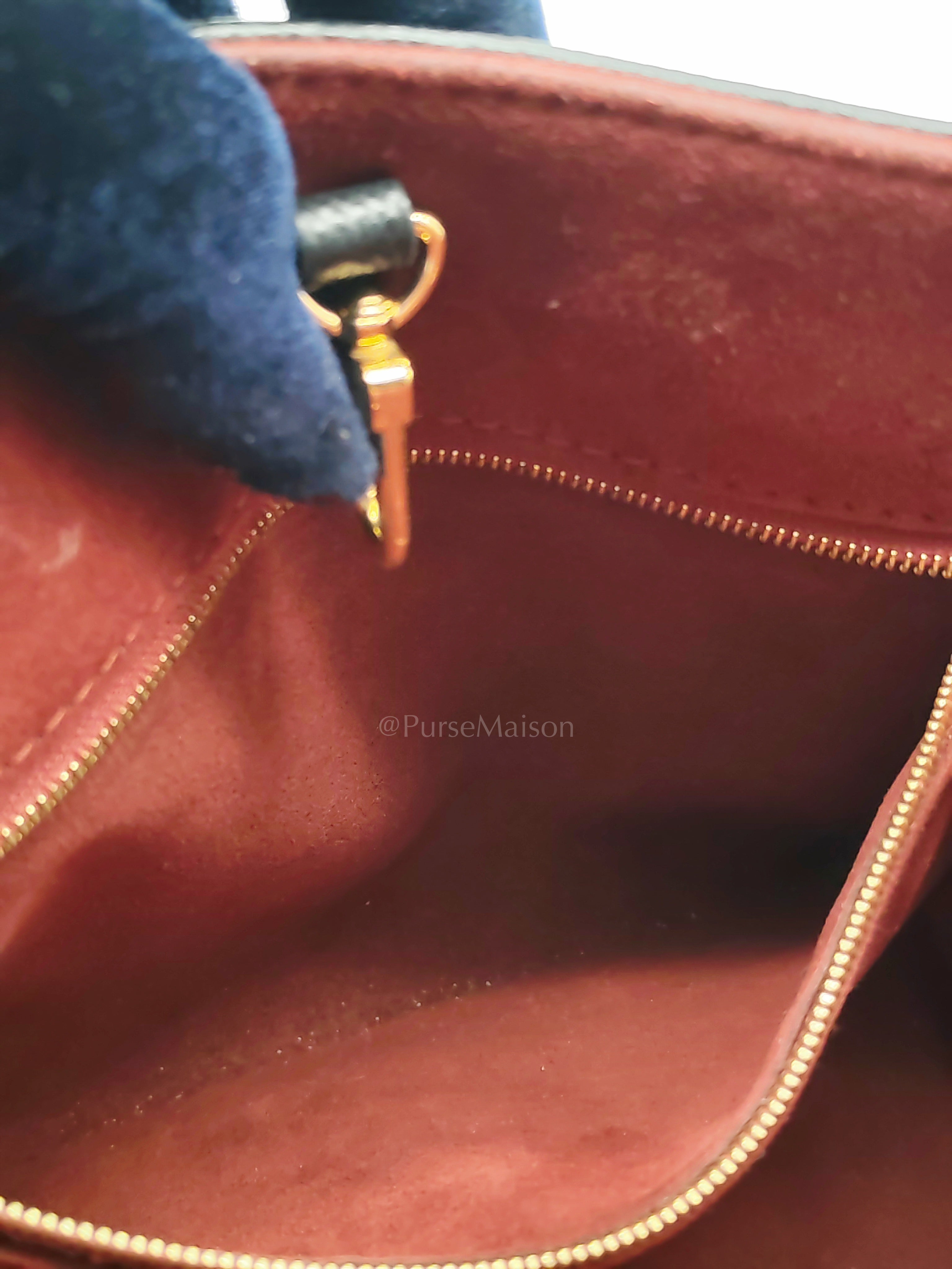 OnTheGo (OTG) PM in Bicolor Black/Creme Monogram Giant Empreinte & Gold Hardware Microchip | Purse Maison Luxury Bags Shop