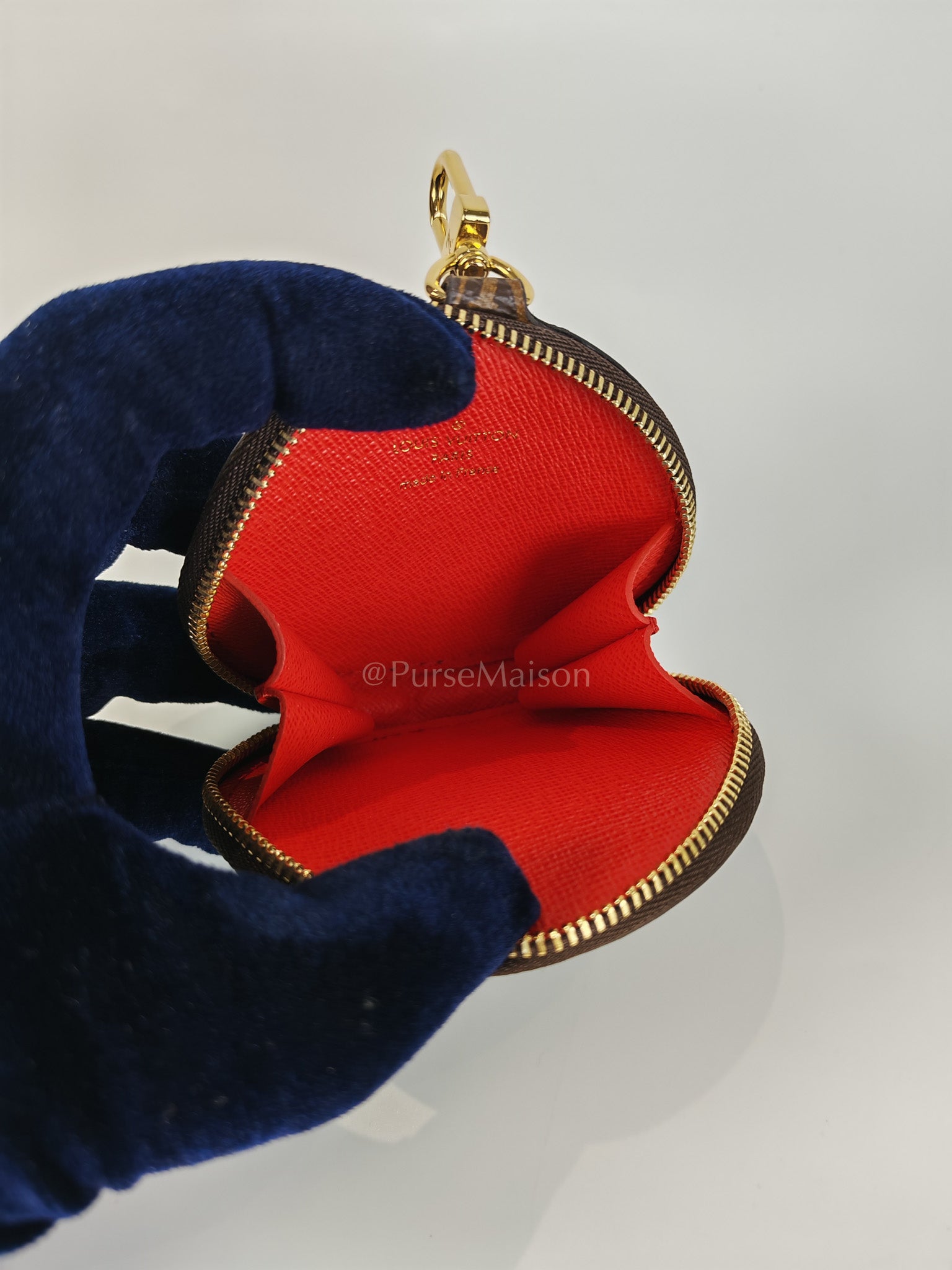 OnTheGo PM (OTG) in Reverse Monogram Canvas (Microchip) | Purse Maison Luxury Bags Shop