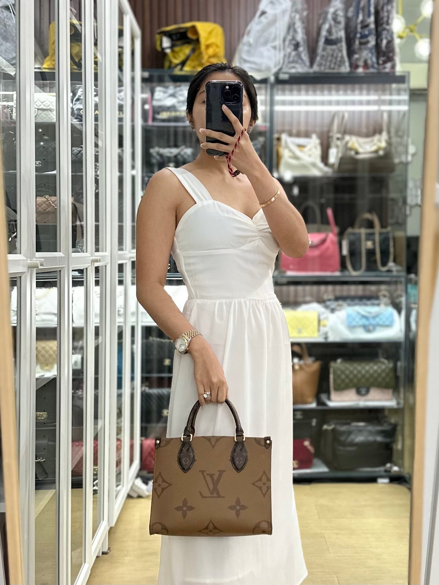 Louis Vuitton OnTheGo (OTG) PM Reverse Monogram Leather (Microchip) | Purse Maison Luxury Bags Shop