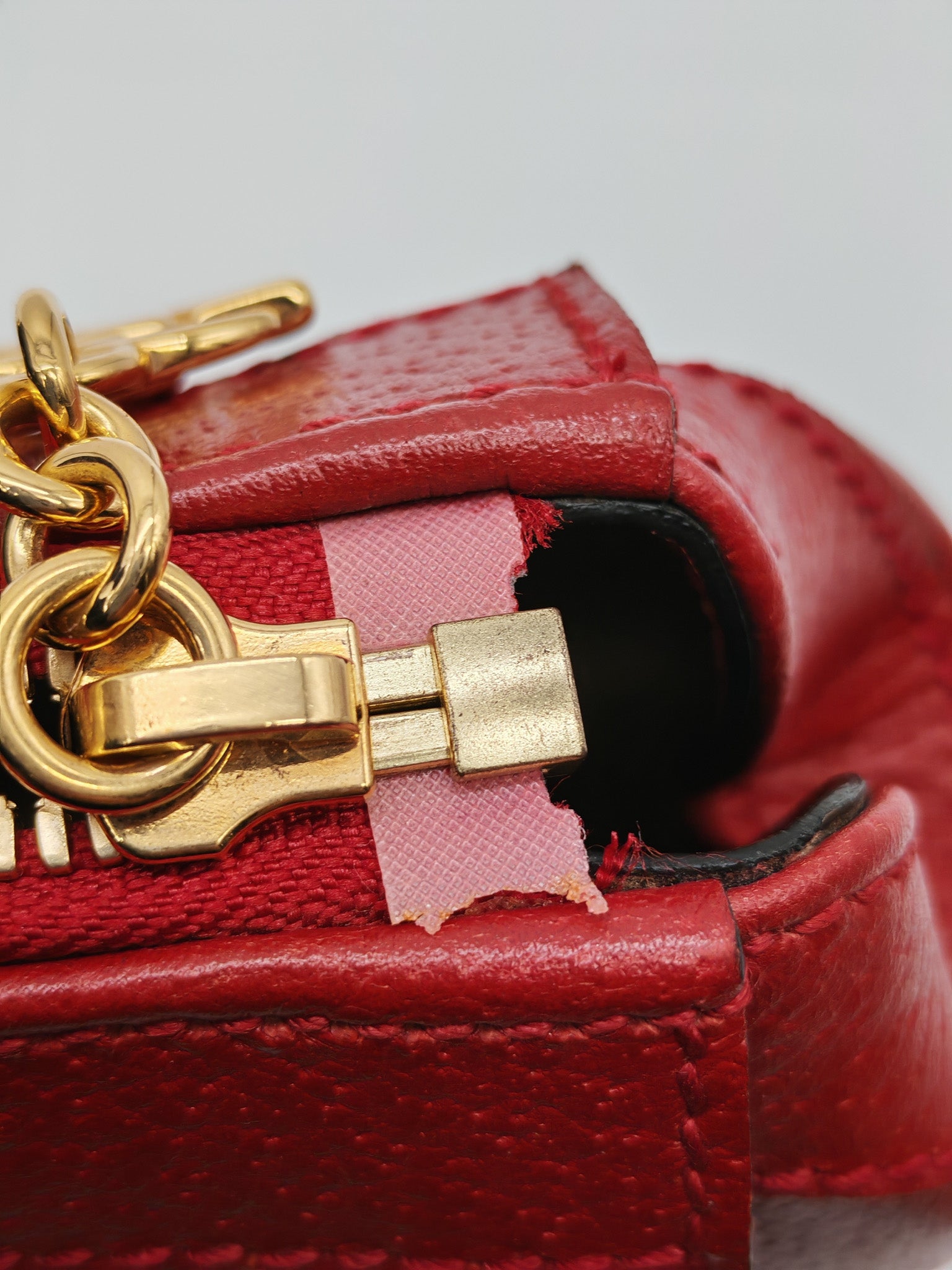 Ophidia Small Red Multicolor GG Supreme Floral Canvas | Purse Maison Luxury Bags Shop