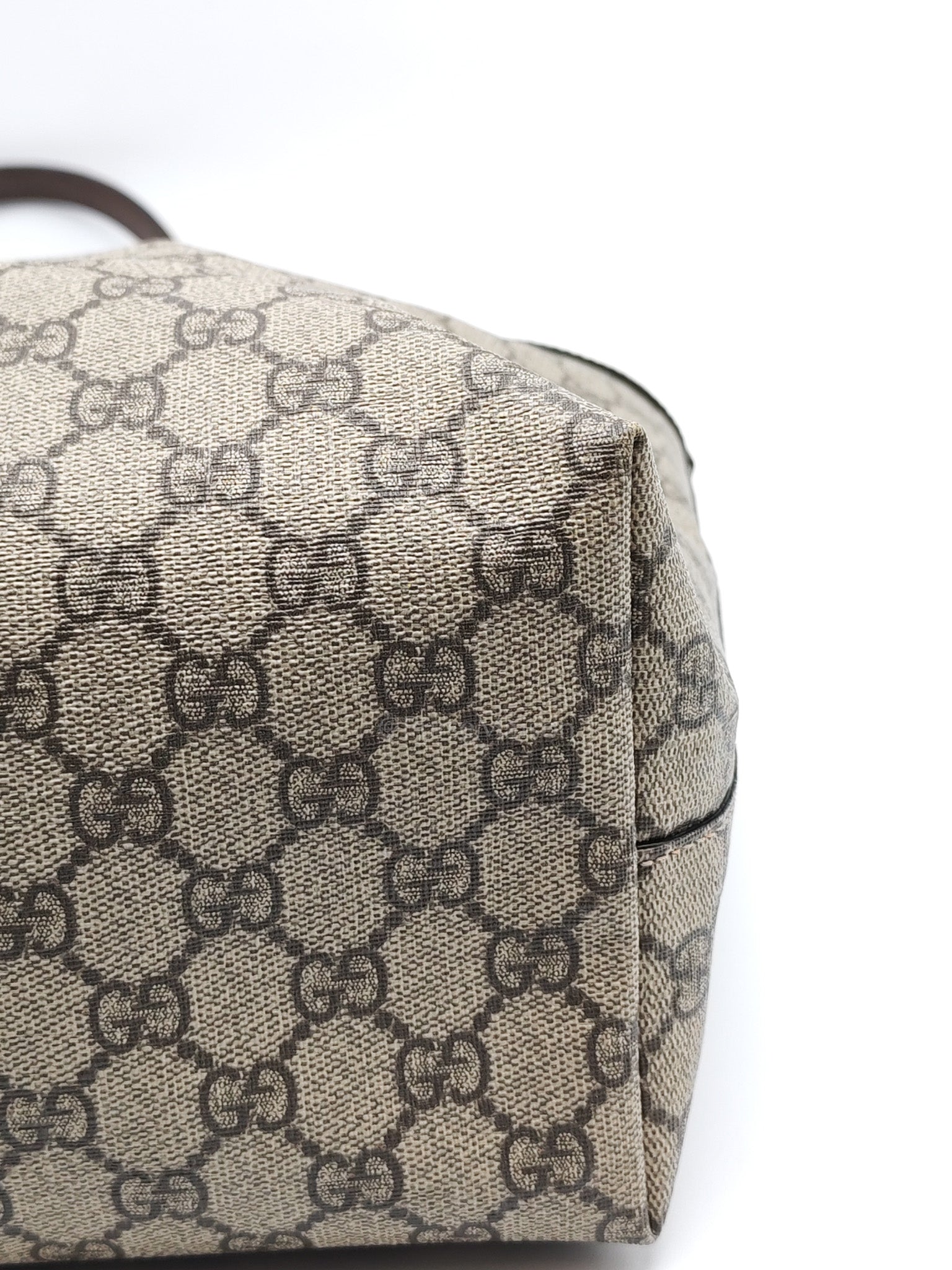 Ophidia Tote Bag in GG Supreme Canvas & Gold Hardware