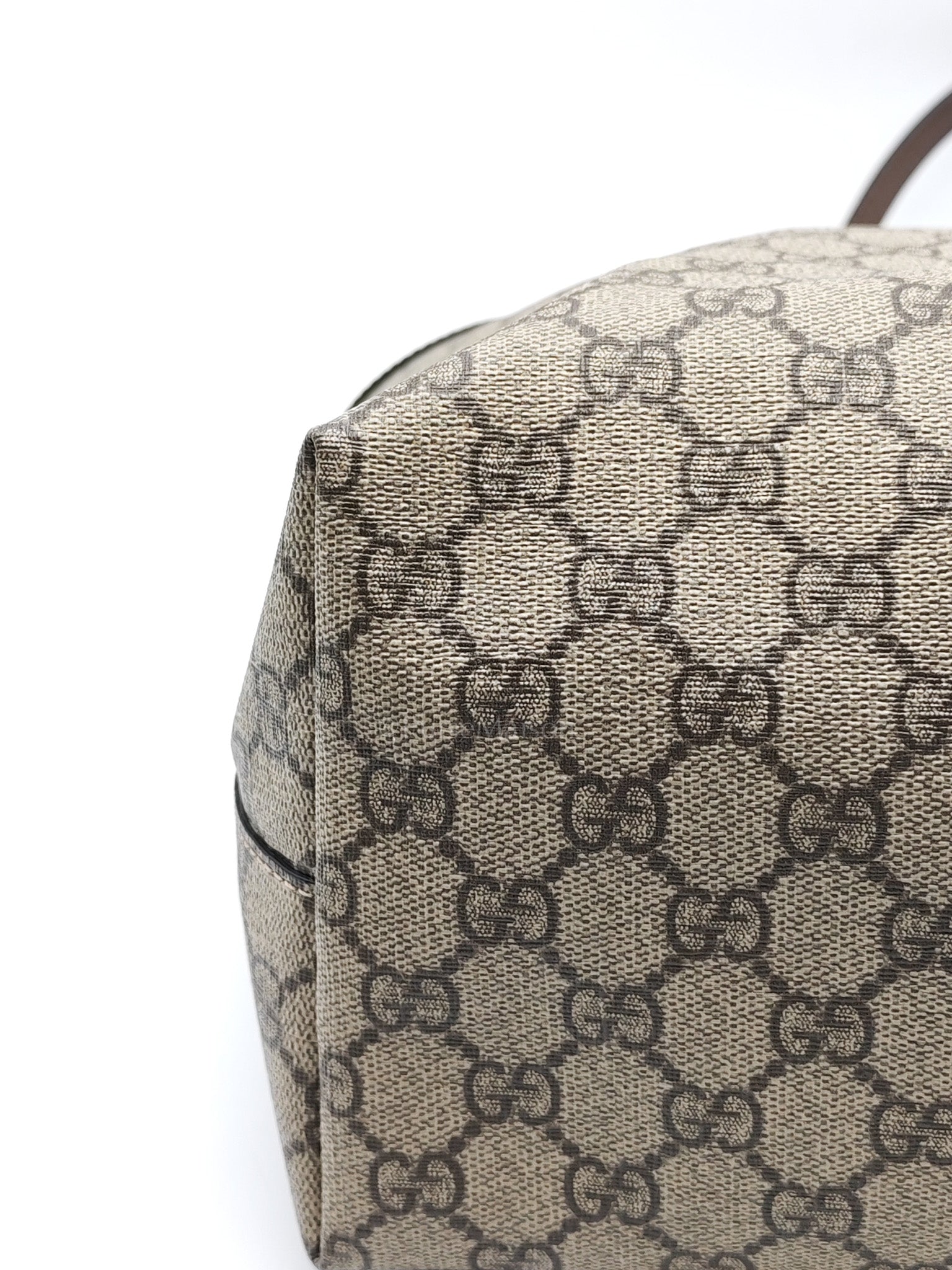 Ophidia Tote Bag in GG Supreme Canvas & Gold Hardware