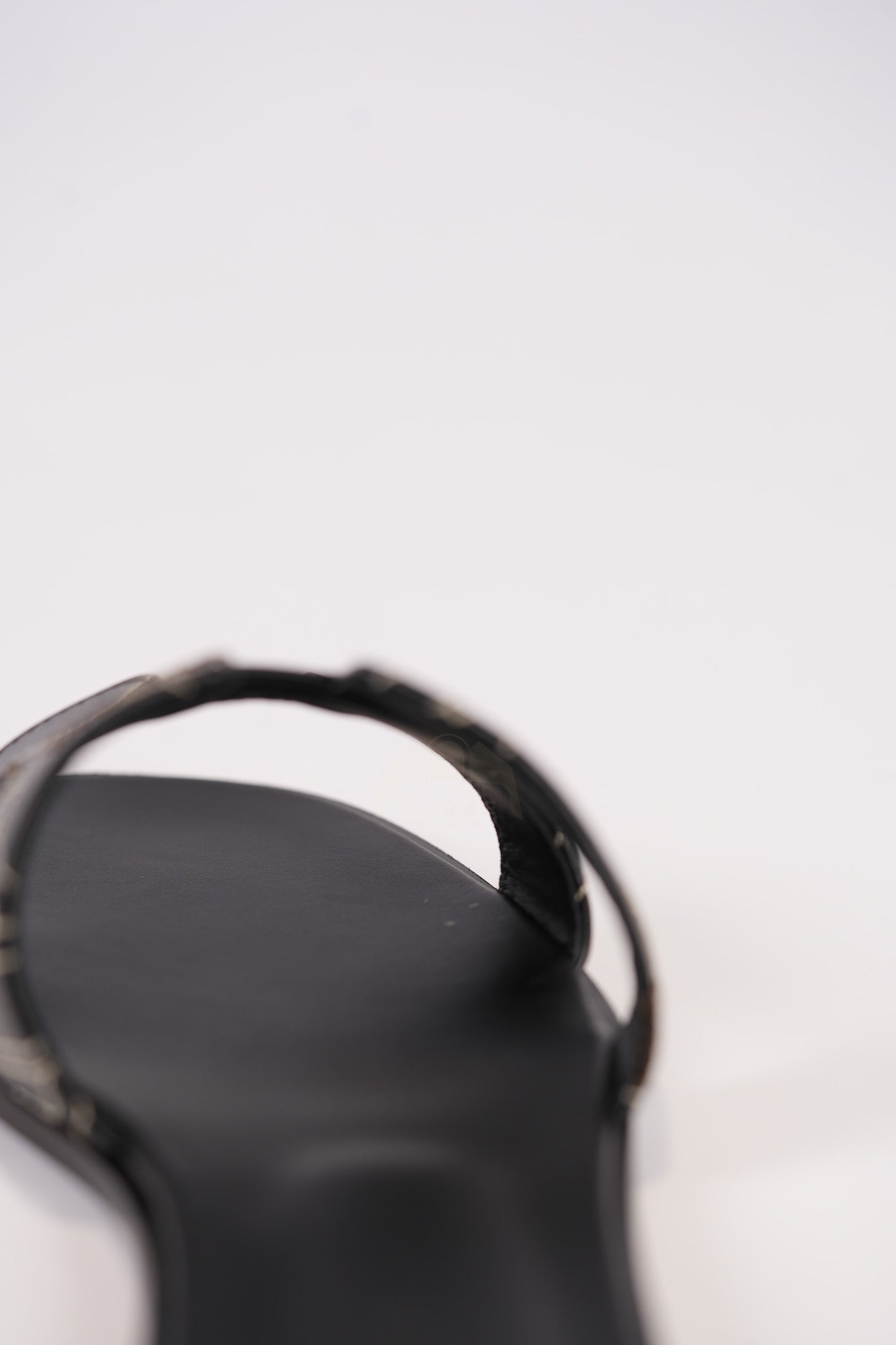 Oran in Black Panoplie Equestre Embroidered Calfskin Size 38EU (24cm) | Purse Maison Luxury Bags Shop