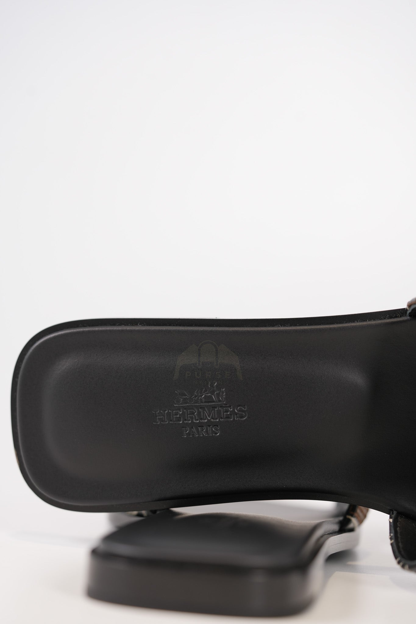 Oran in Black Panoplie Equestre Embroidered Calfskin Size 38EU (24cm) | Purse Maison Luxury Bags Shop