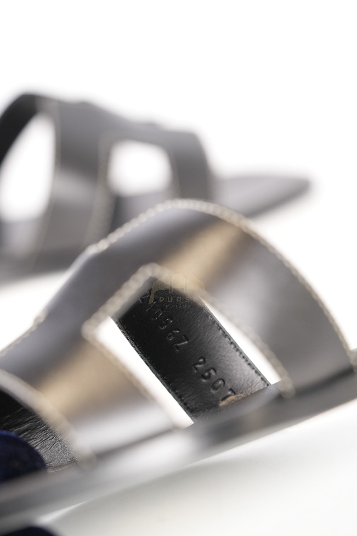 Oran in Black/Noir Box Calfskin Leather Size 36.5 | Purse Maison Luxury Bags Shop