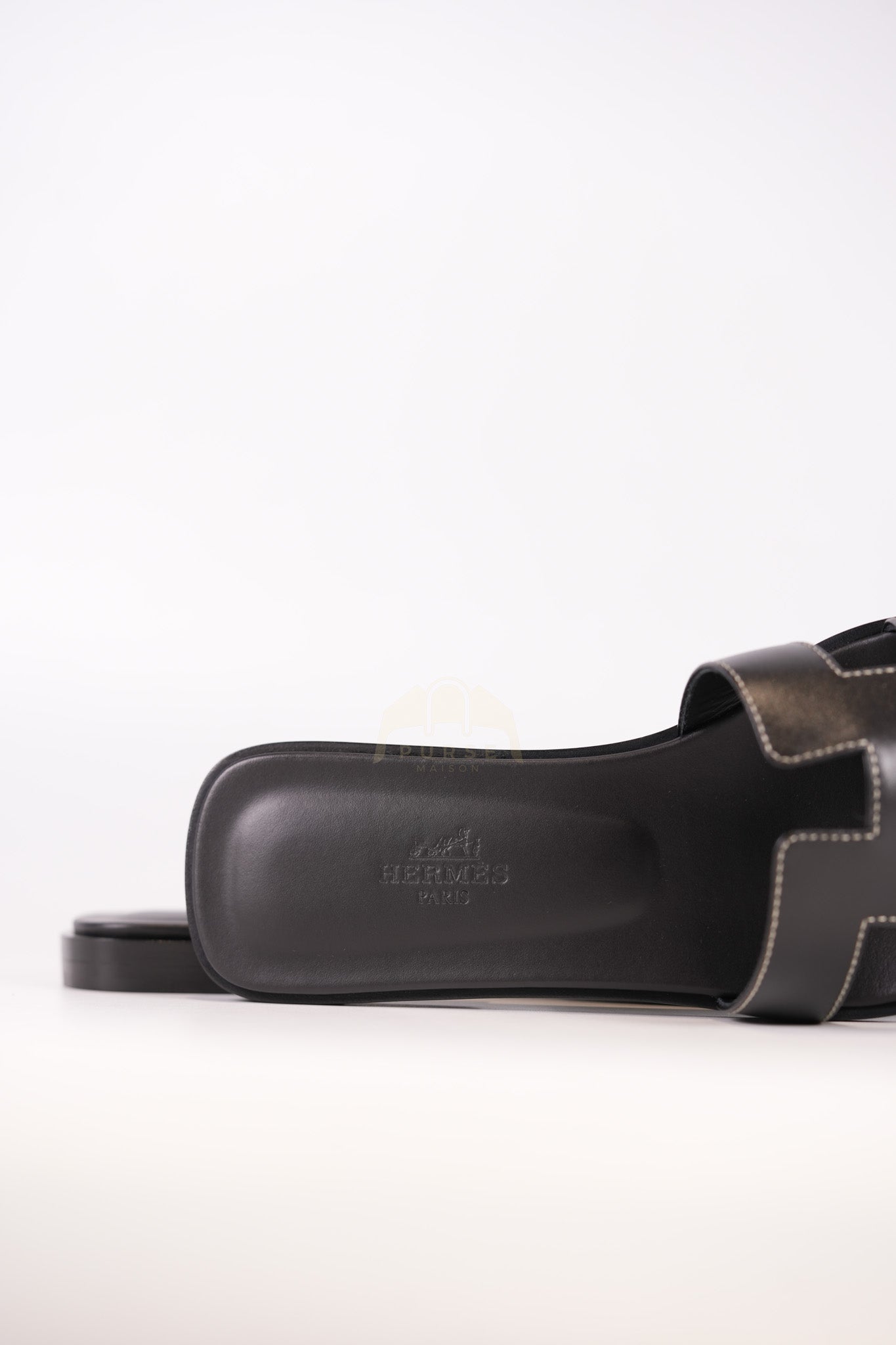 Oran in Black/Noir Box Calfskin Leather Size 36.5 | Purse Maison Luxury Bags Shop