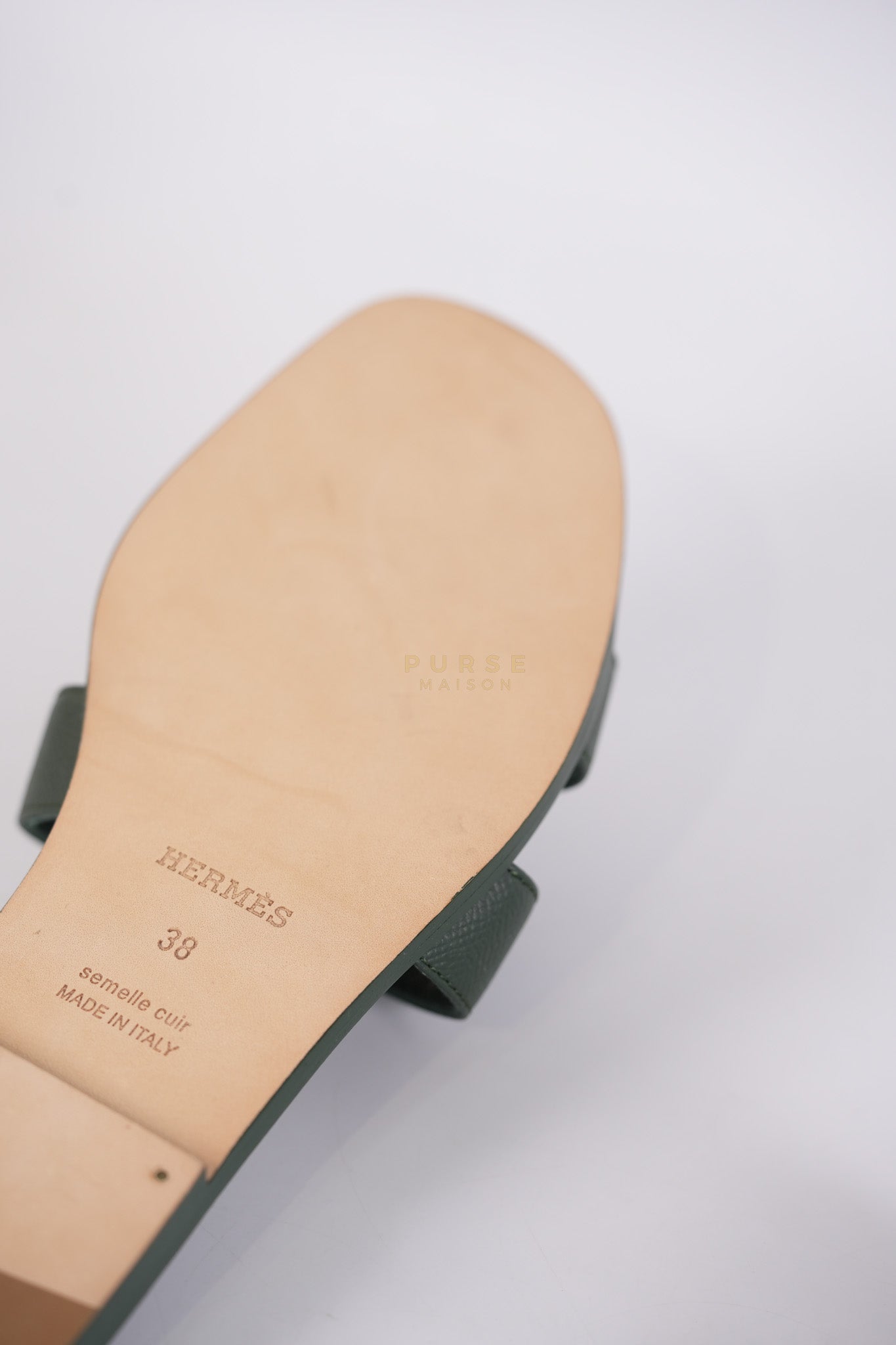 Oran in Dark Green Epsom Leather Size 38 EU(24cm) | Purse Maison Luxury Bags Shop