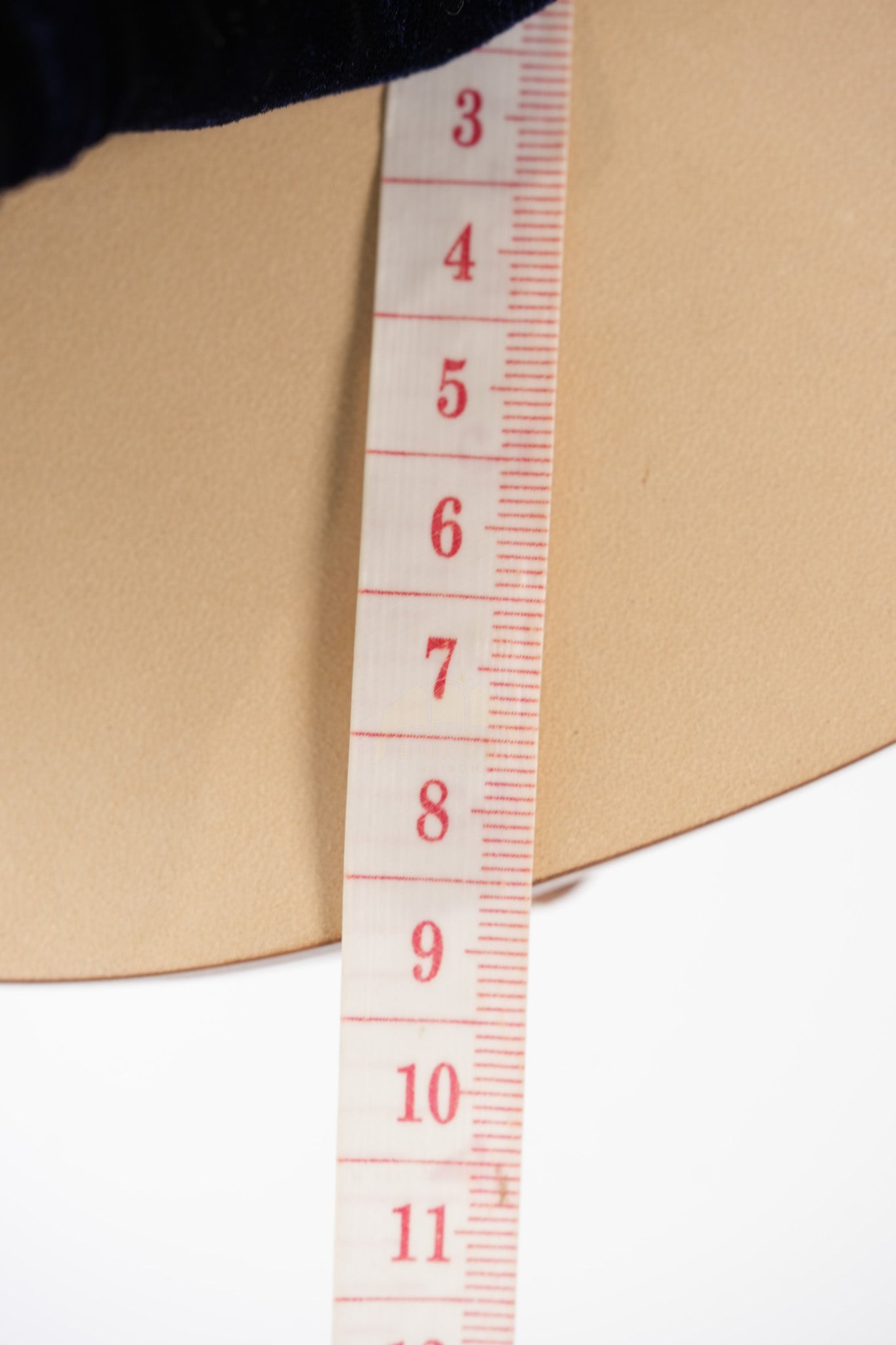 Oran in Gold Box Calfskin Leather Size 37 | Purse Maison Luxury Bags Shop