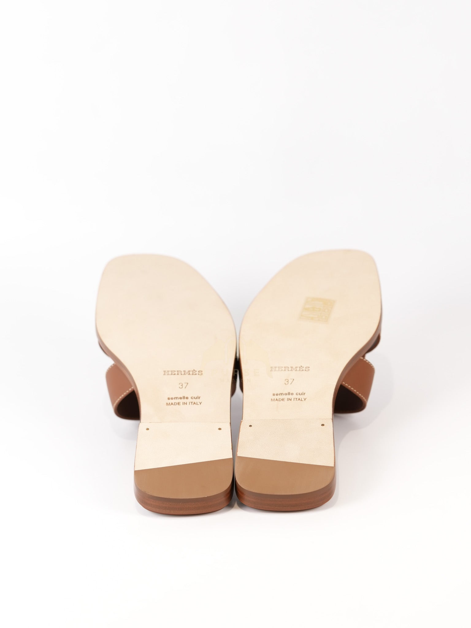 Oran in Gold Box Calfskin Leather Size 37 | Purse Maison Luxury Bags Shop