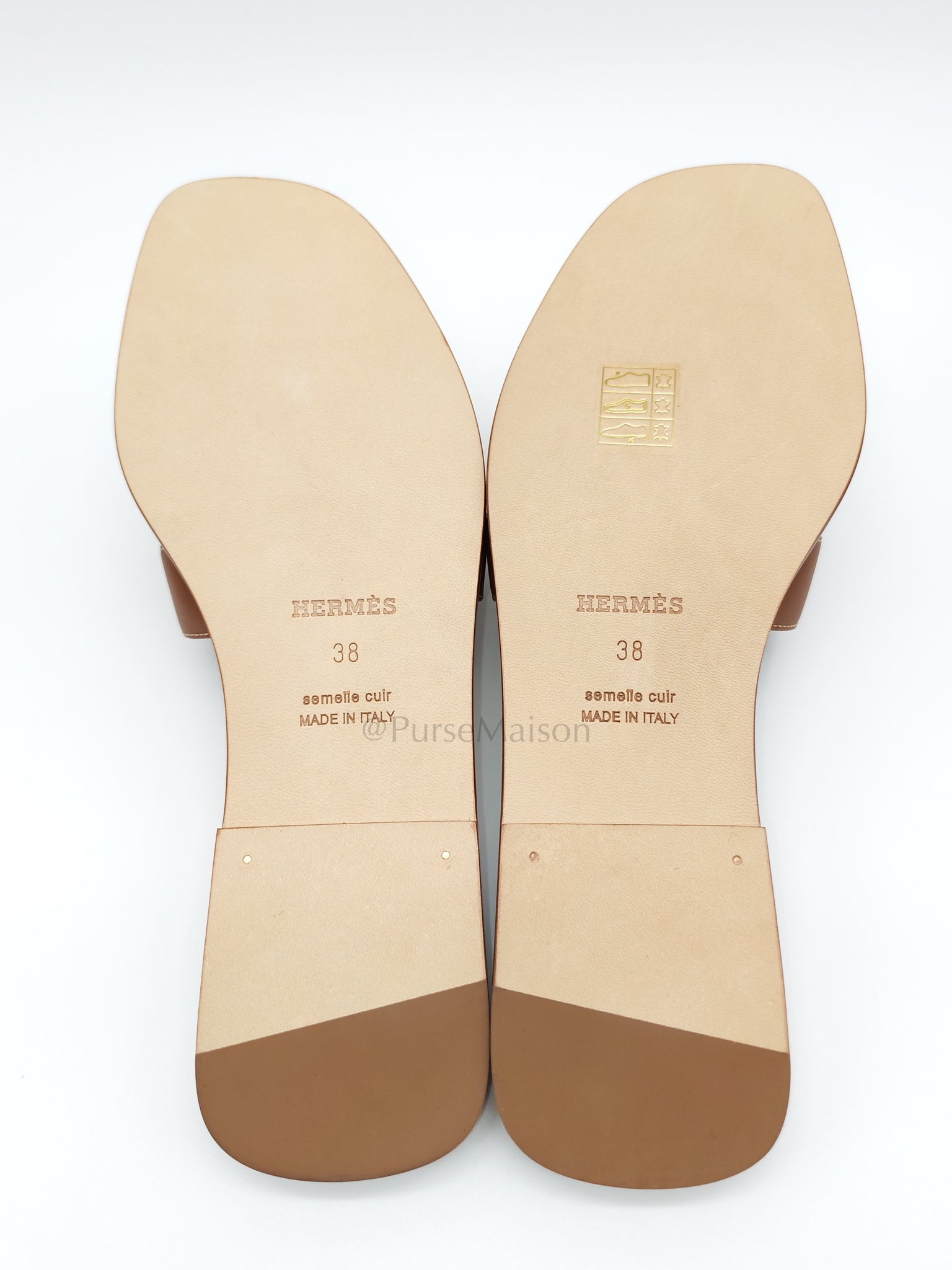 Oran in Gold Box Calfskin Leather Size 38 EU (24cm) | Purse Maison Luxury Bags Shop
