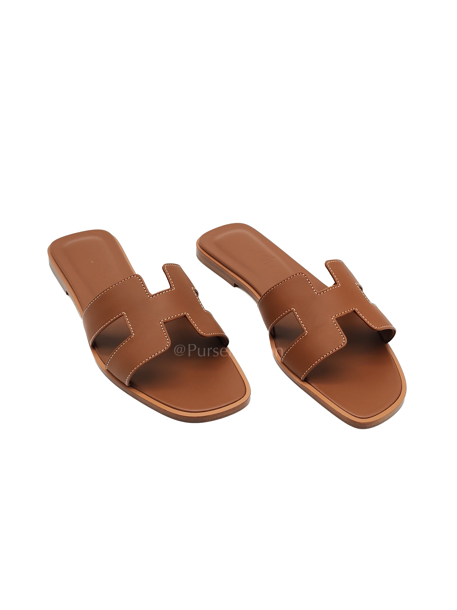 Oran in Gold Swift Leather Size 36.5 (23.5cm) | Purse Maison Luxury Bags Shop