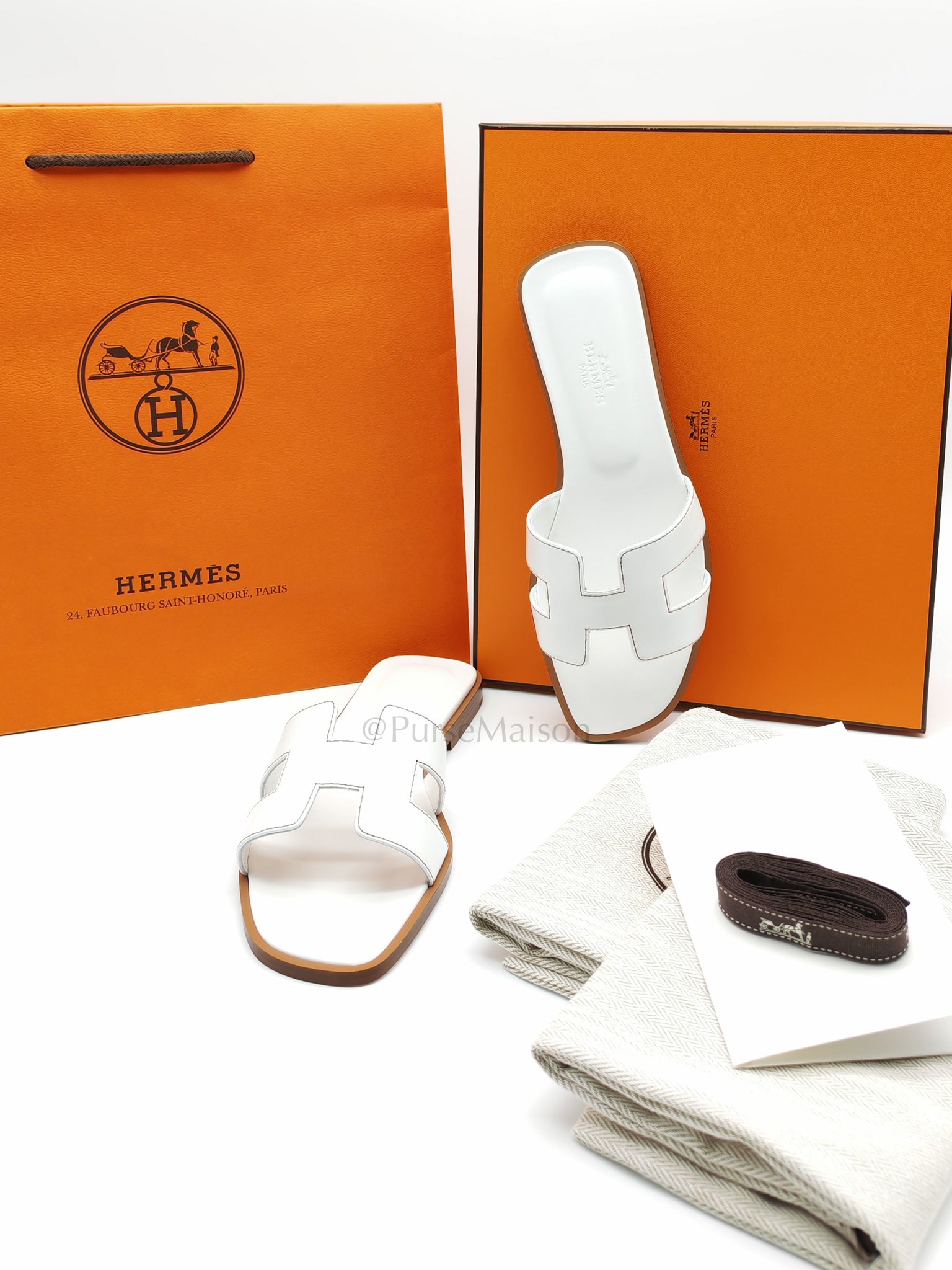 Oran in White/Blanc Box Calfskin Leather Size 36.5 (23cm) | Purse Maison Luxury Bags Shop