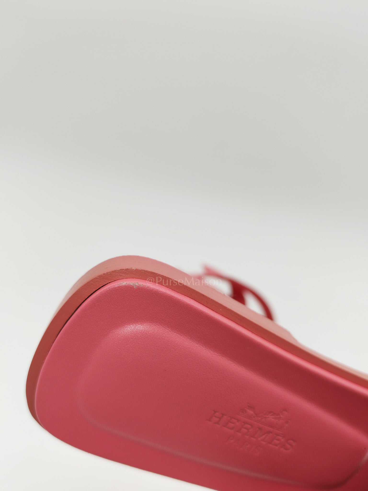 Oran Sandals in Pink Swift Leather Size 36.5 EU (23 cm) | Purse Maison Luxury Bags Shop