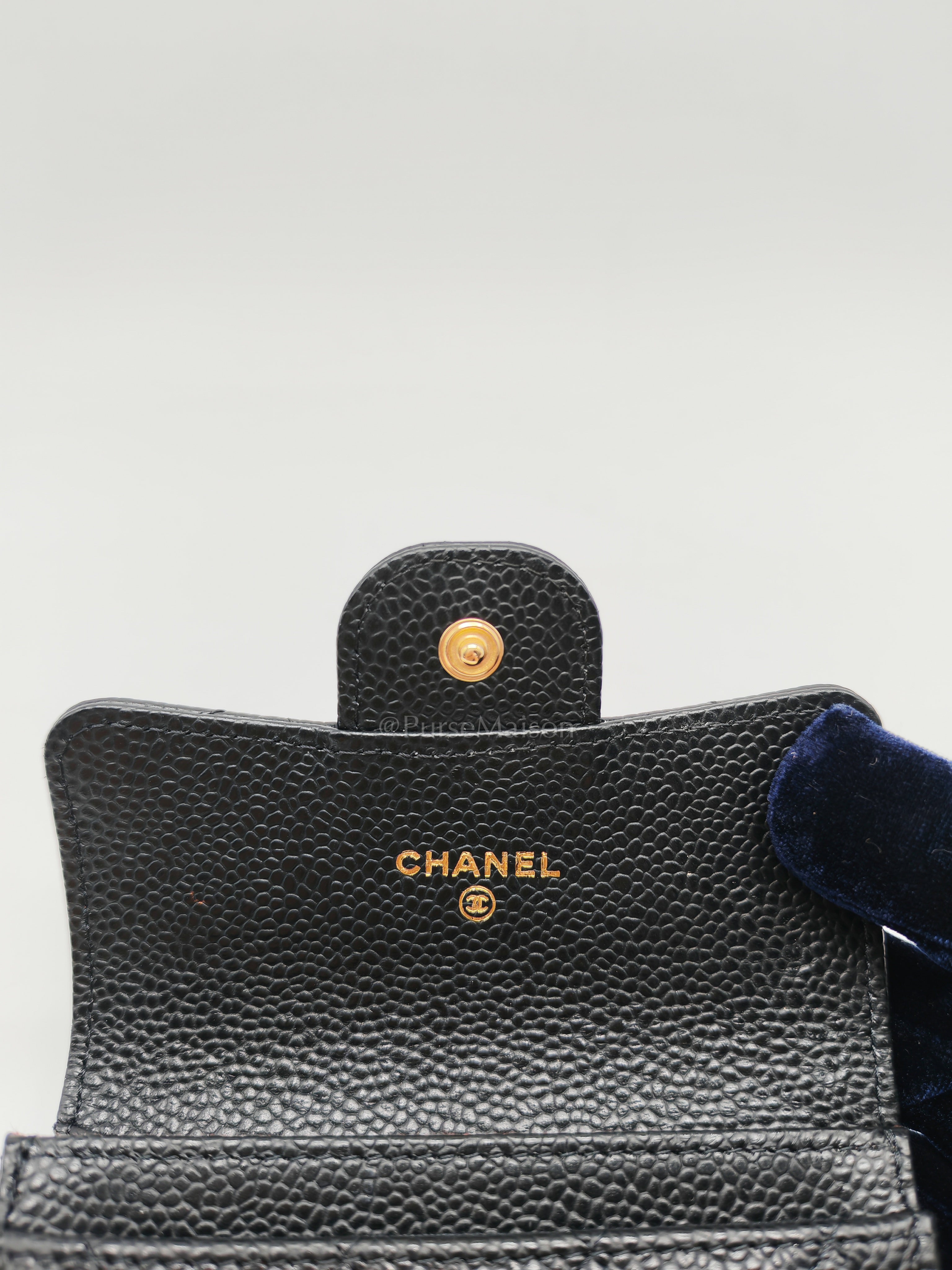 Classic Card Holder Flap Caviar Leather in Gold Hardware (Microchip)