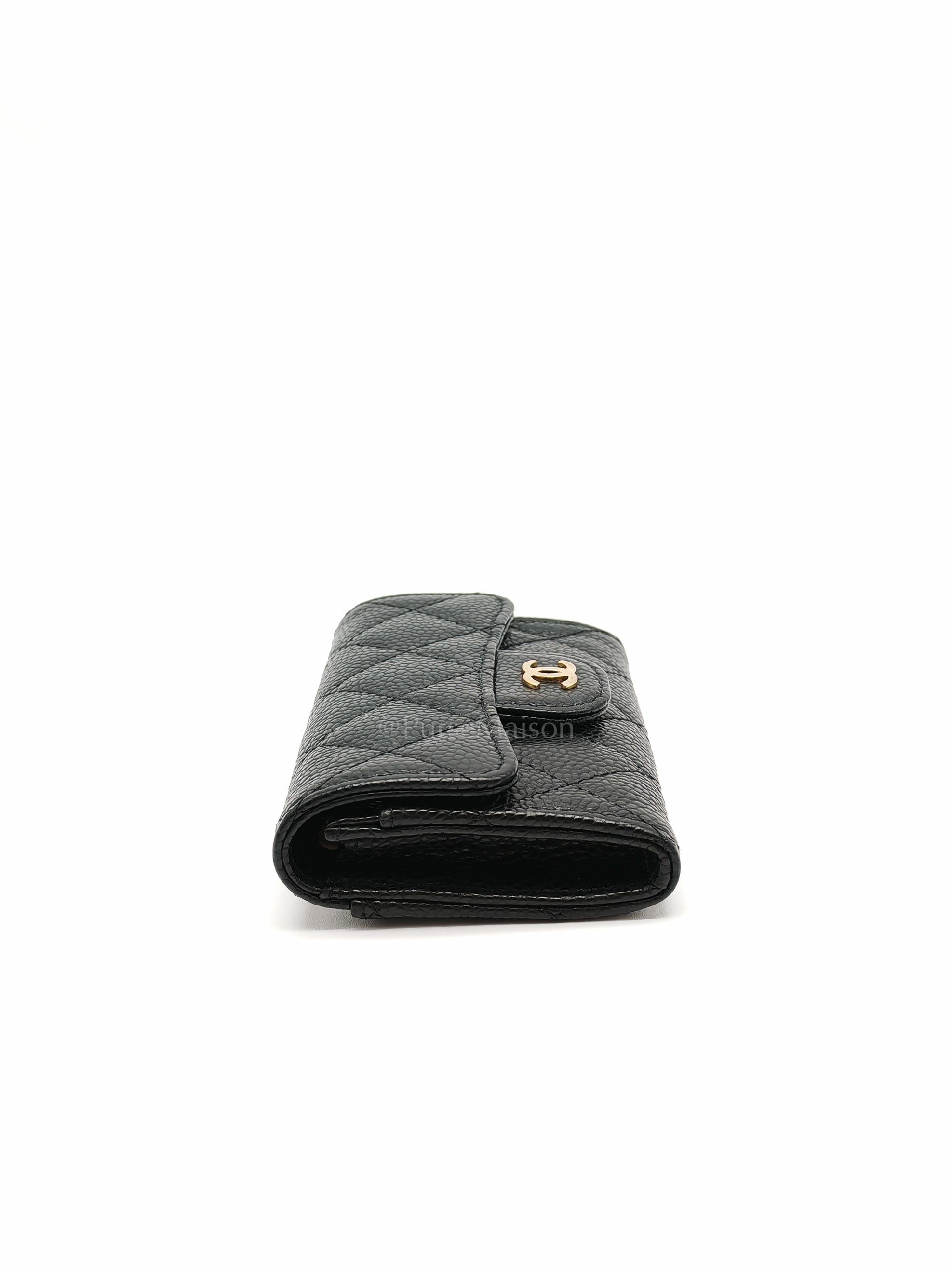Classic Card Holder Flap Caviar Leather in Gold Hardware (Microchip)