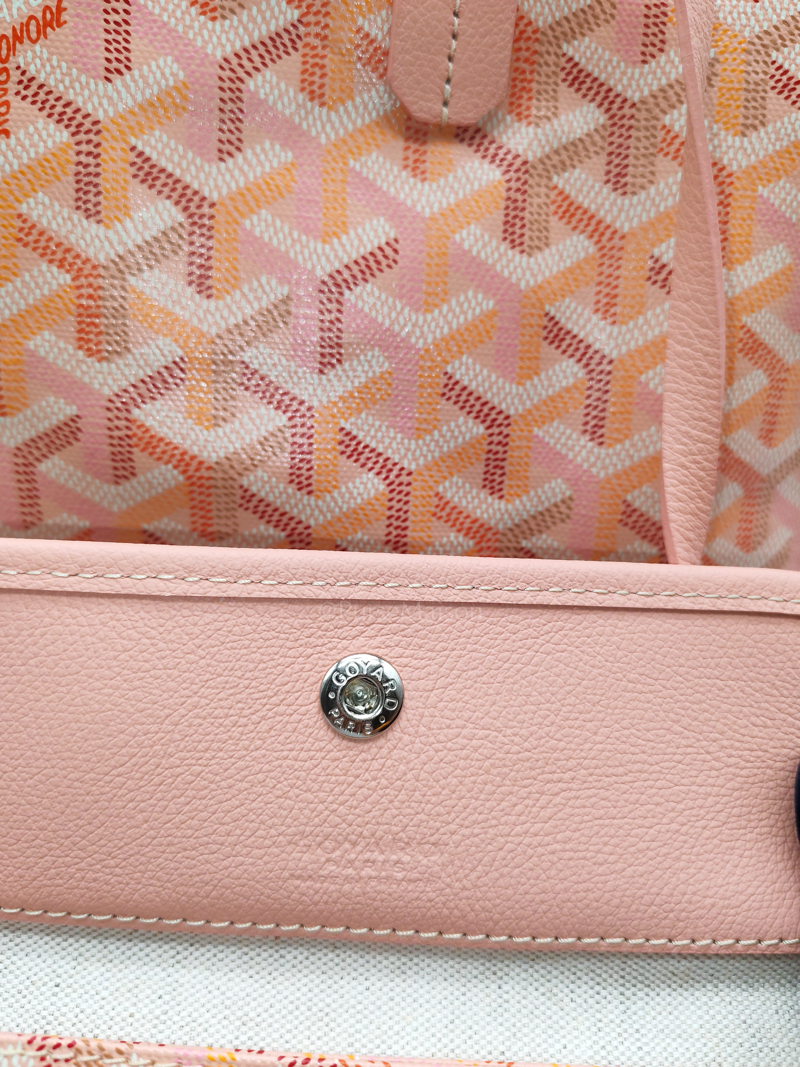 Saint Louis PM Powder Pink with Croc Universel Clip Charm in Goyardine Canvas Tote Bag (Limited Edition)