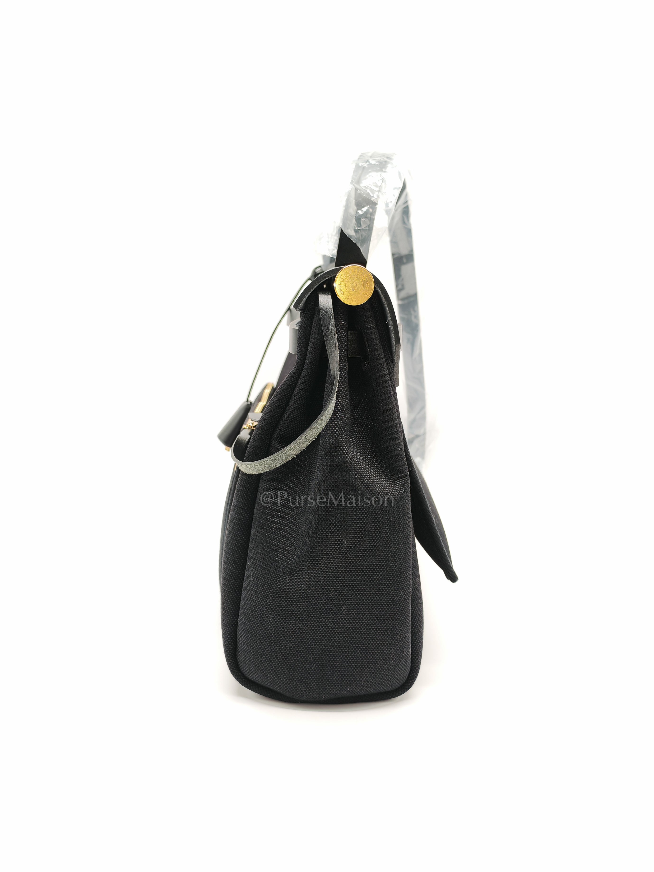 Herbag Zip 31 in Black Military Toile Vache Hunter and Gold Hardware Stamp K(2025)