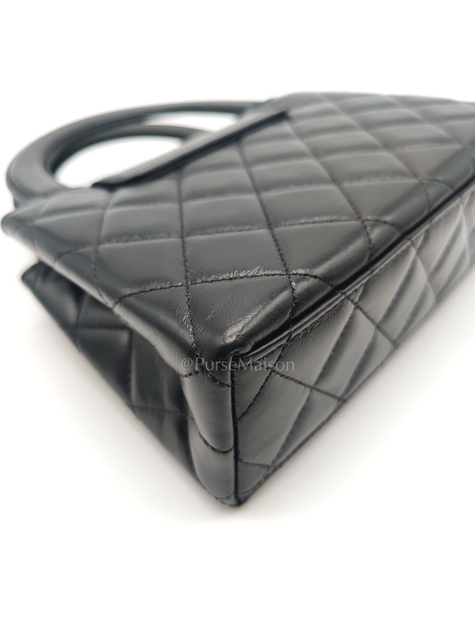 CC Kelly Small in Black Calfskin Leather & Aged Gold Hardware (Microchip)