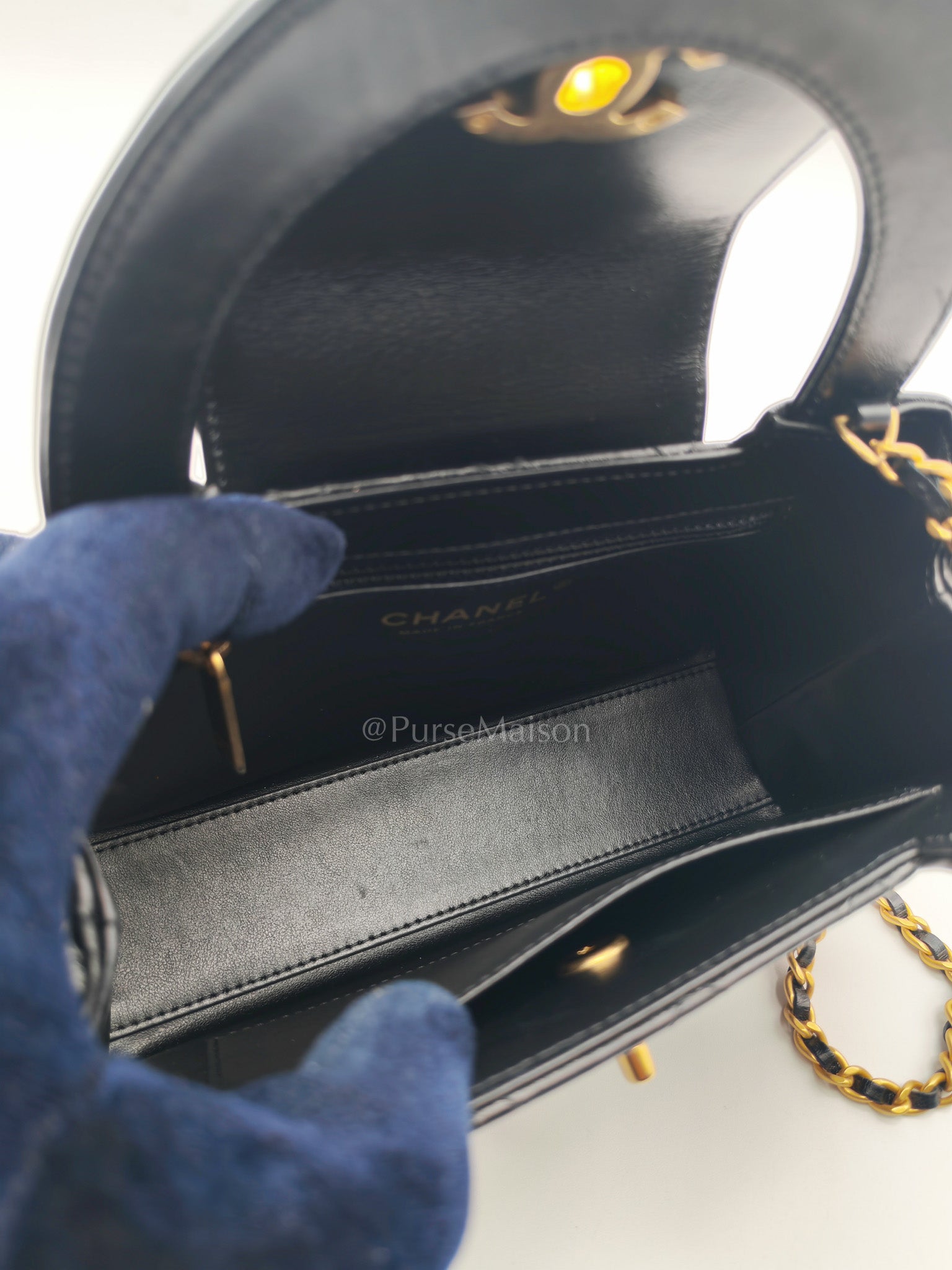 CC Kelly Small in Black Calfskin Leather & Aged Gold Hardware (Microchip)