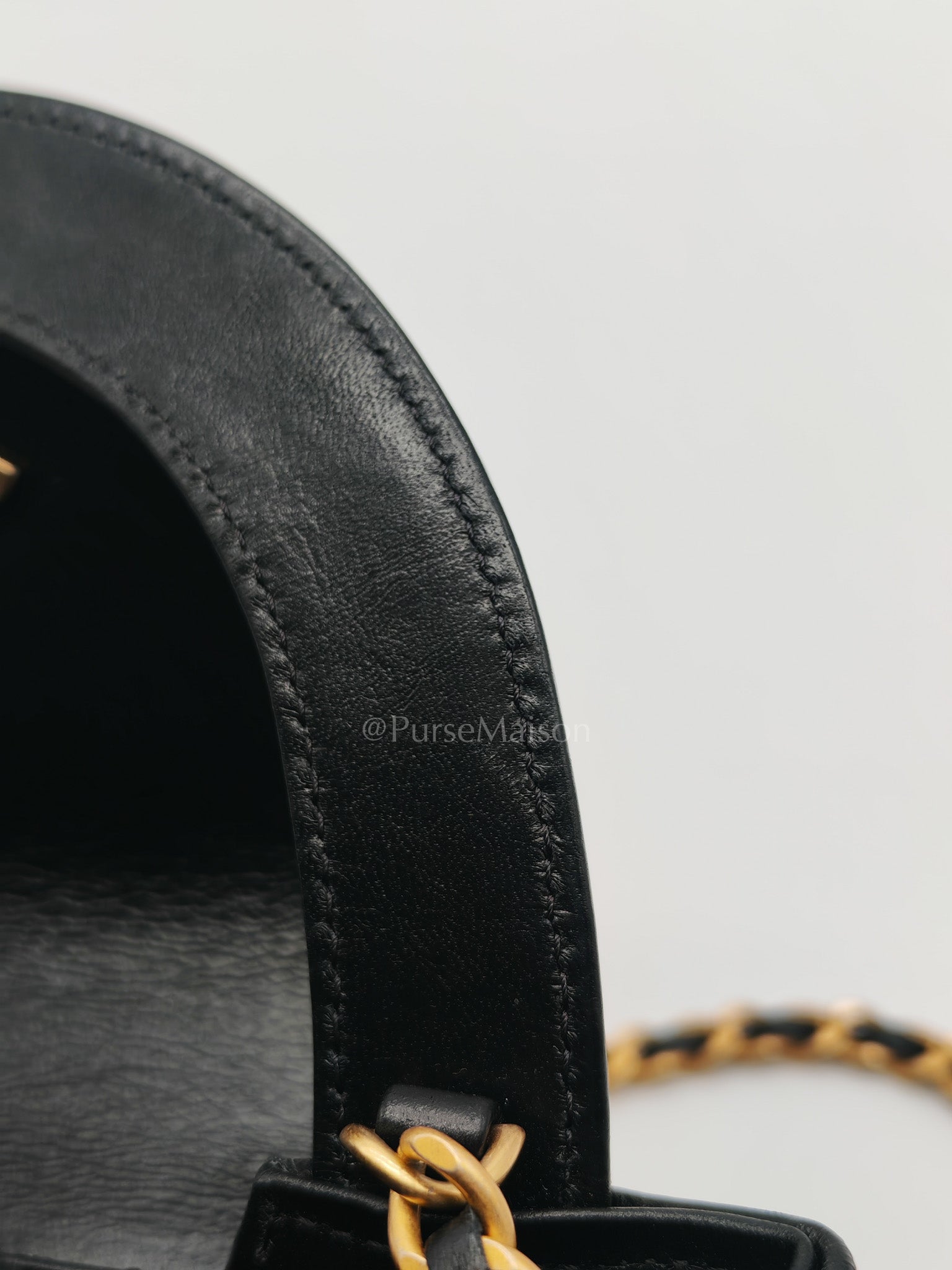 CC Kelly Small in Black Calfskin Leather & Aged Gold Hardware (Microchip)