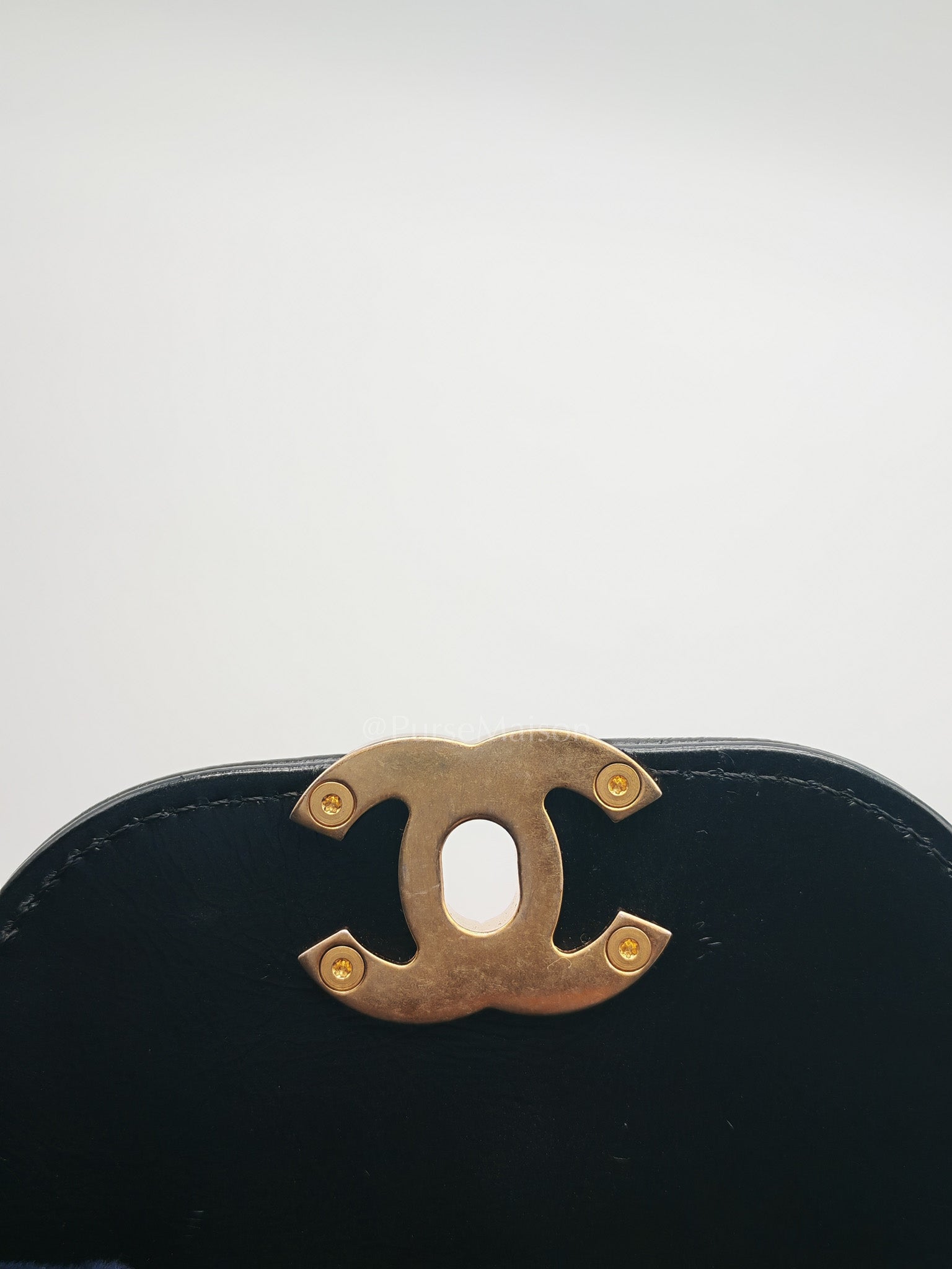 CC Kelly Small in Black Calfskin Leather & Aged Gold Hardware (Microchip)