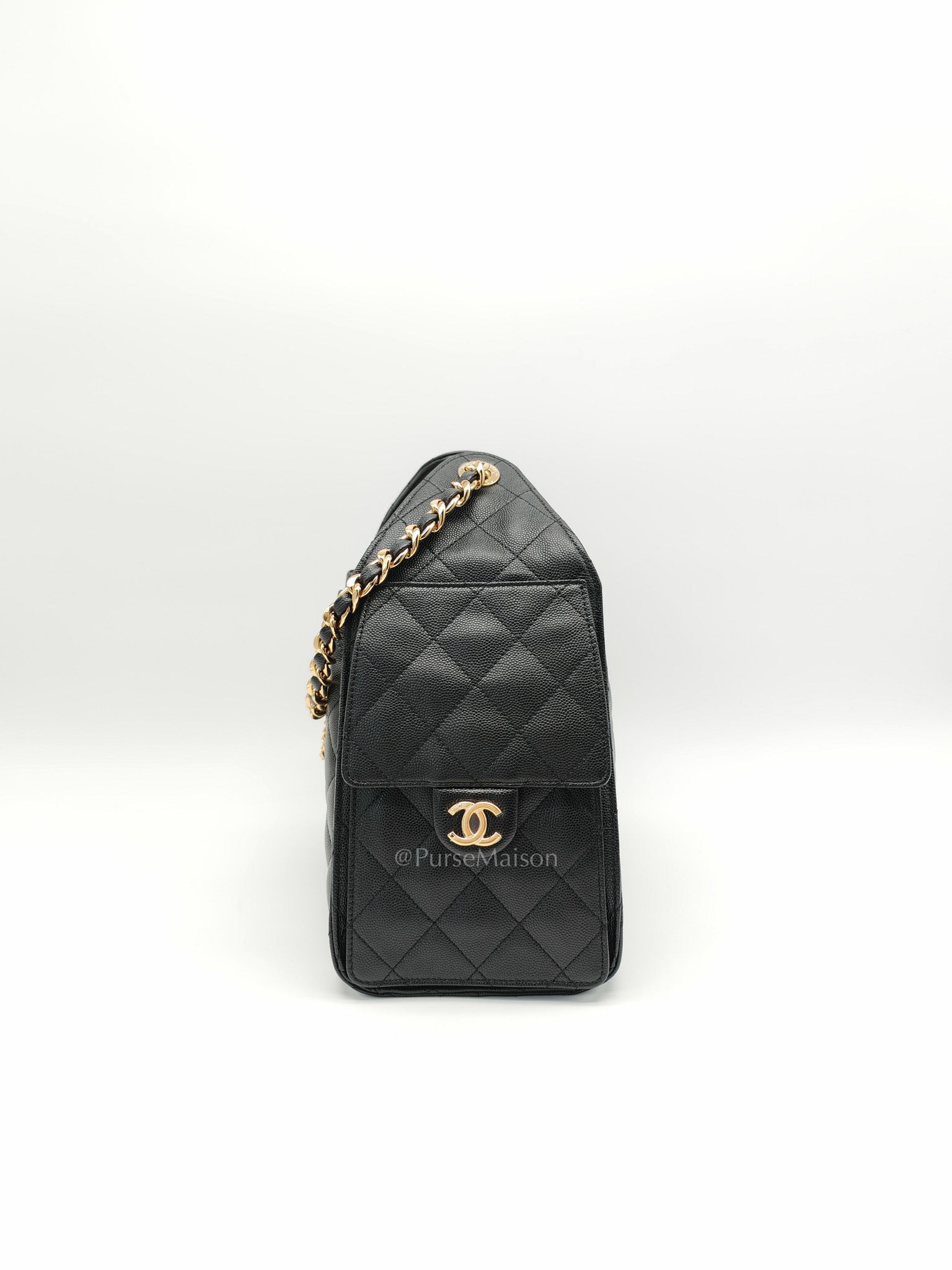 25 Small Black Caviar Leather in Shiny Gold Hardware (Microchip)
