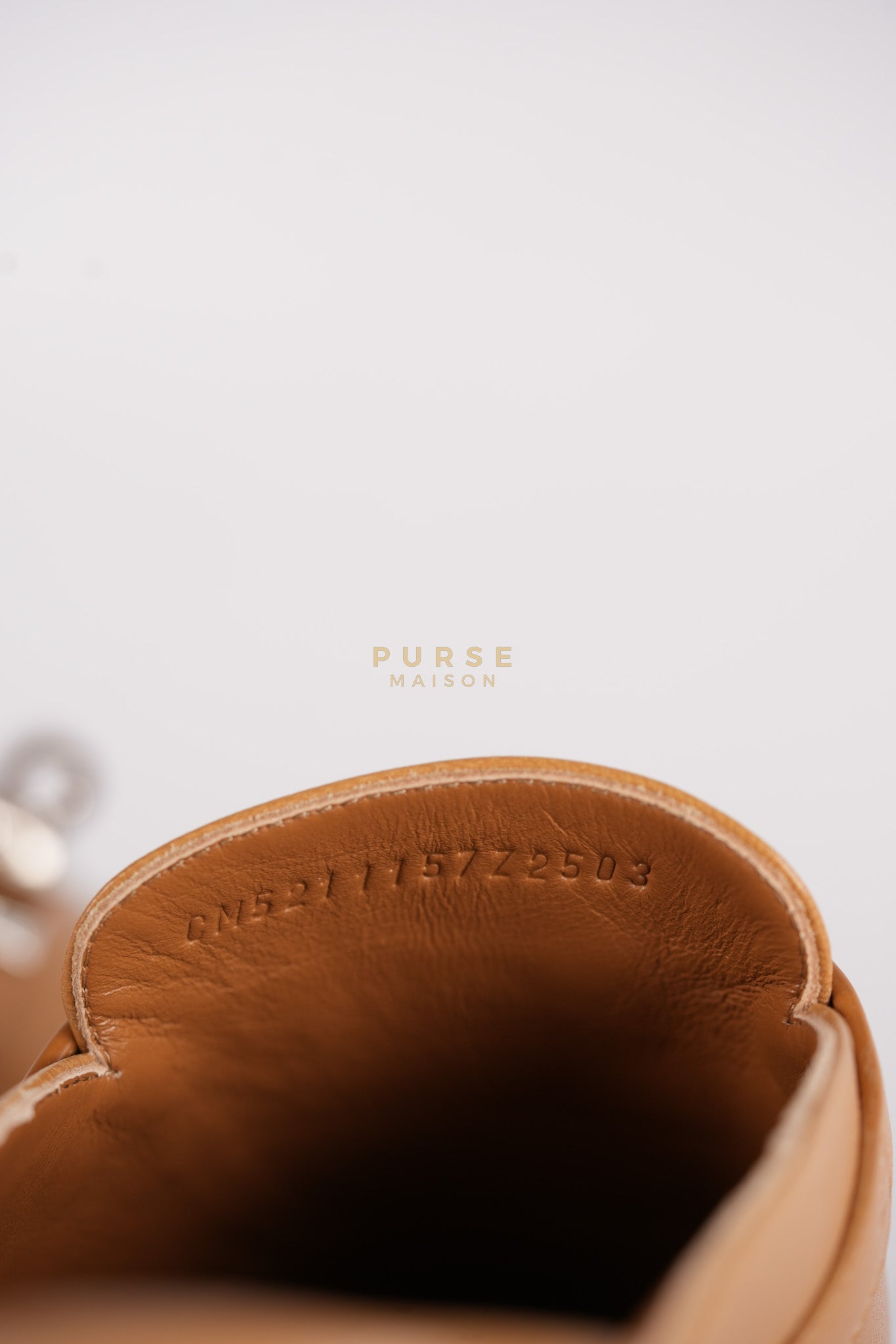 Oz Mule in Naturel Goatskin Leather & Palladium Kelly Buckle Size 37(24.5 cm) | Purse Maison Luxury Bags Shop