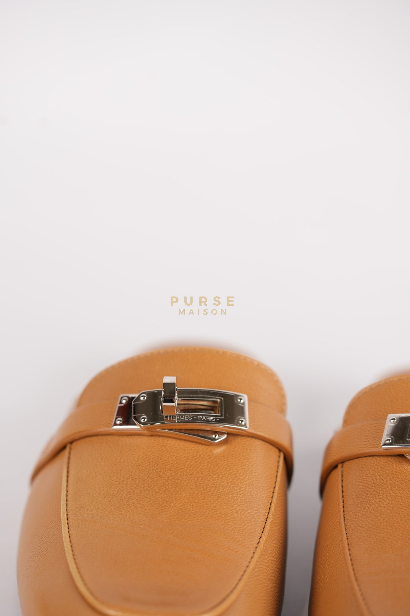 Oz Mule in Naturel Goatskin Leather & Palladium Kelly Buckle Size 37(24.5 cm) | Purse Maison Luxury Bags Shop