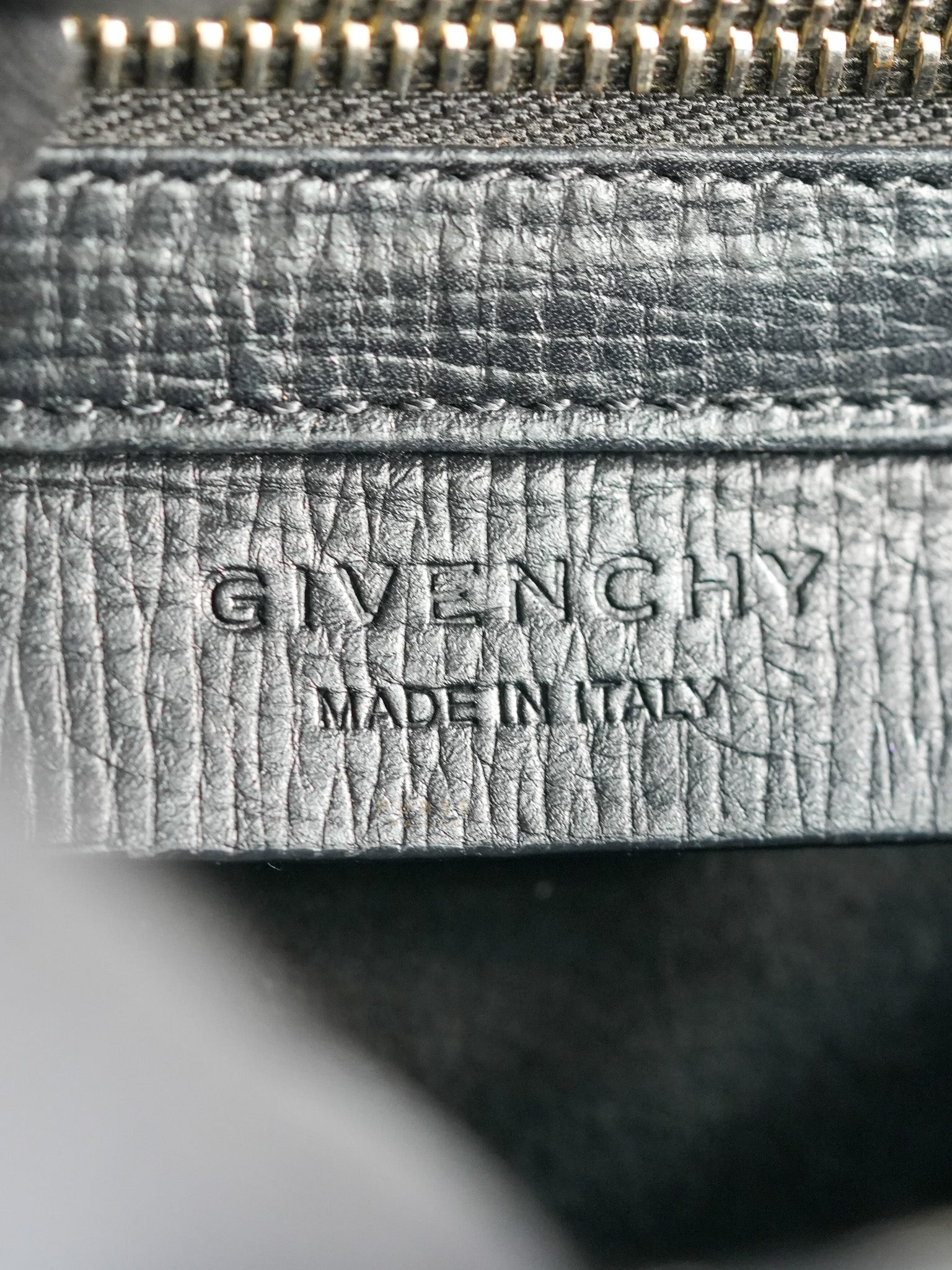 Pandora Box Mini in Black Grained Leather | Purse Maison Luxury Bags Shop