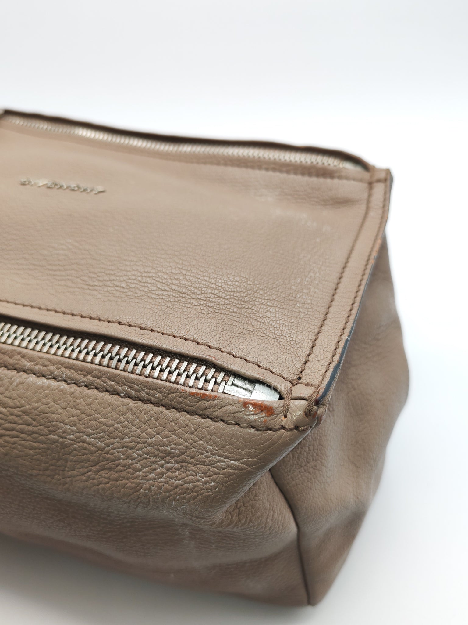 Pandora Small in Grained Goatskin Leather Crossbody Bag | Purse Maison Luxury Bags Shop